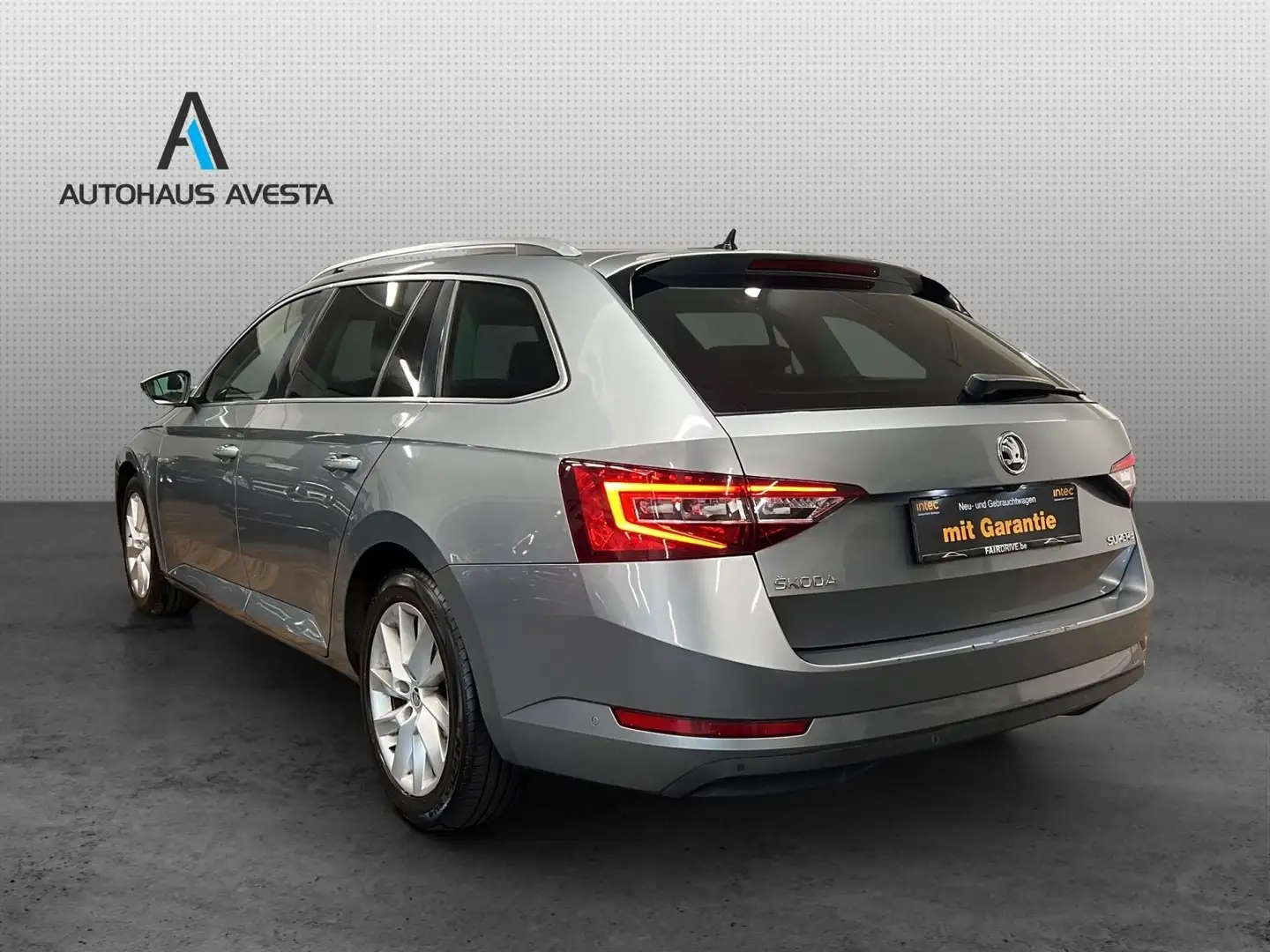 Skoda Superb SUPERB STYLE/ 1.HAND/ GARANTIE/ PANO/ ASSIST. - 2