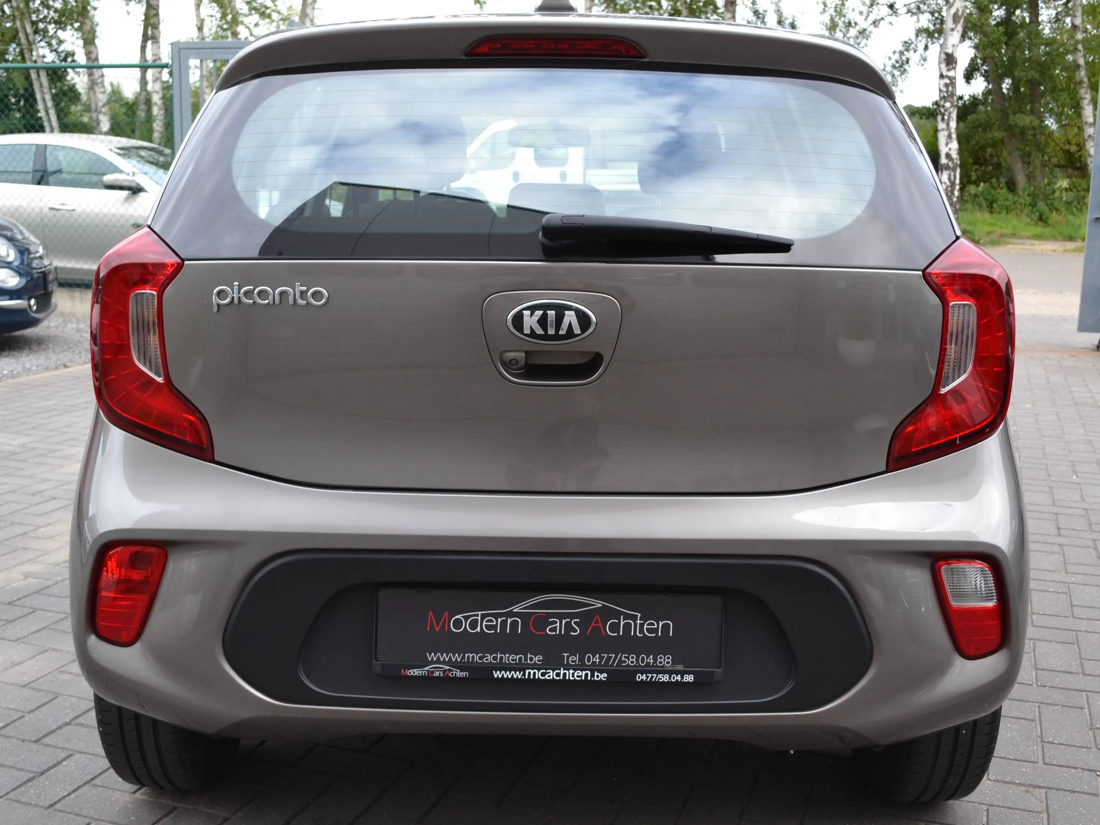 Kia Picanto Picanto 1.0i navi, camera... — photo 3