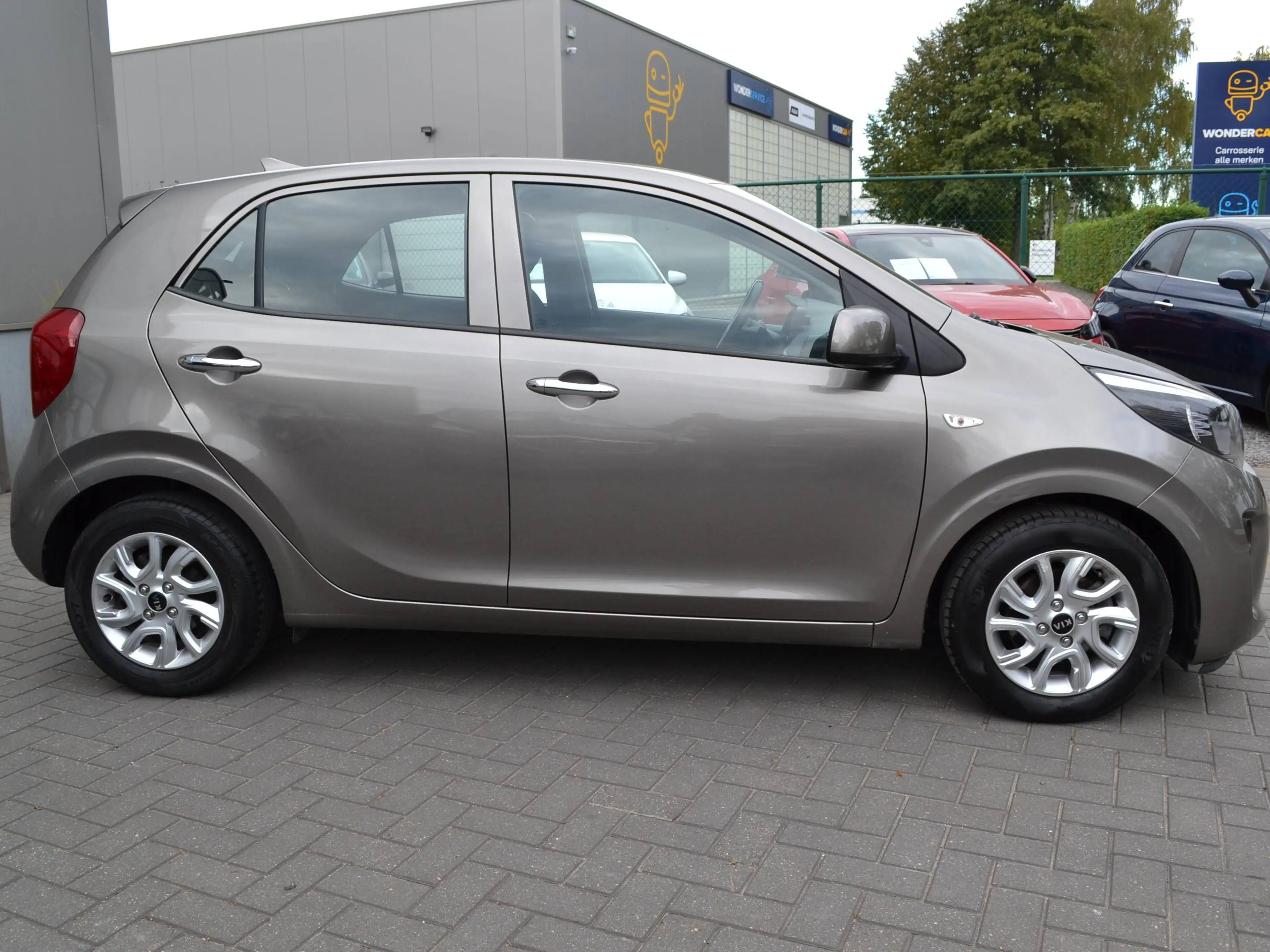 Kia Picanto Picanto 1.0i navi, camera... — photo 21