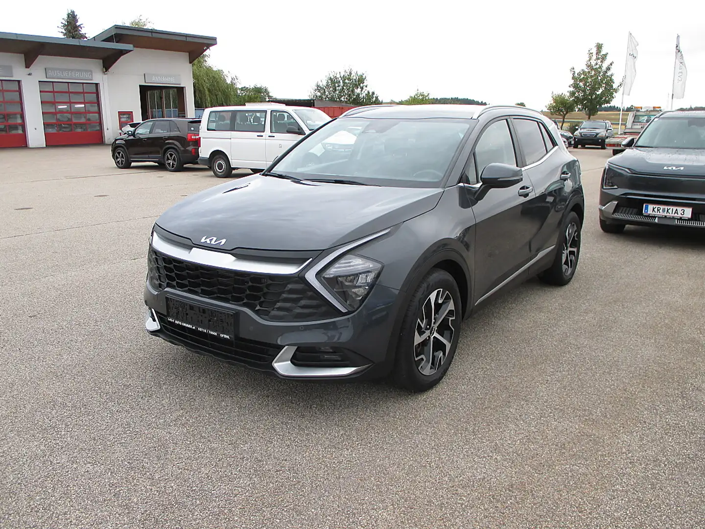 Kia Sportage 1,6 CRDI 48V Gold Grau - 1