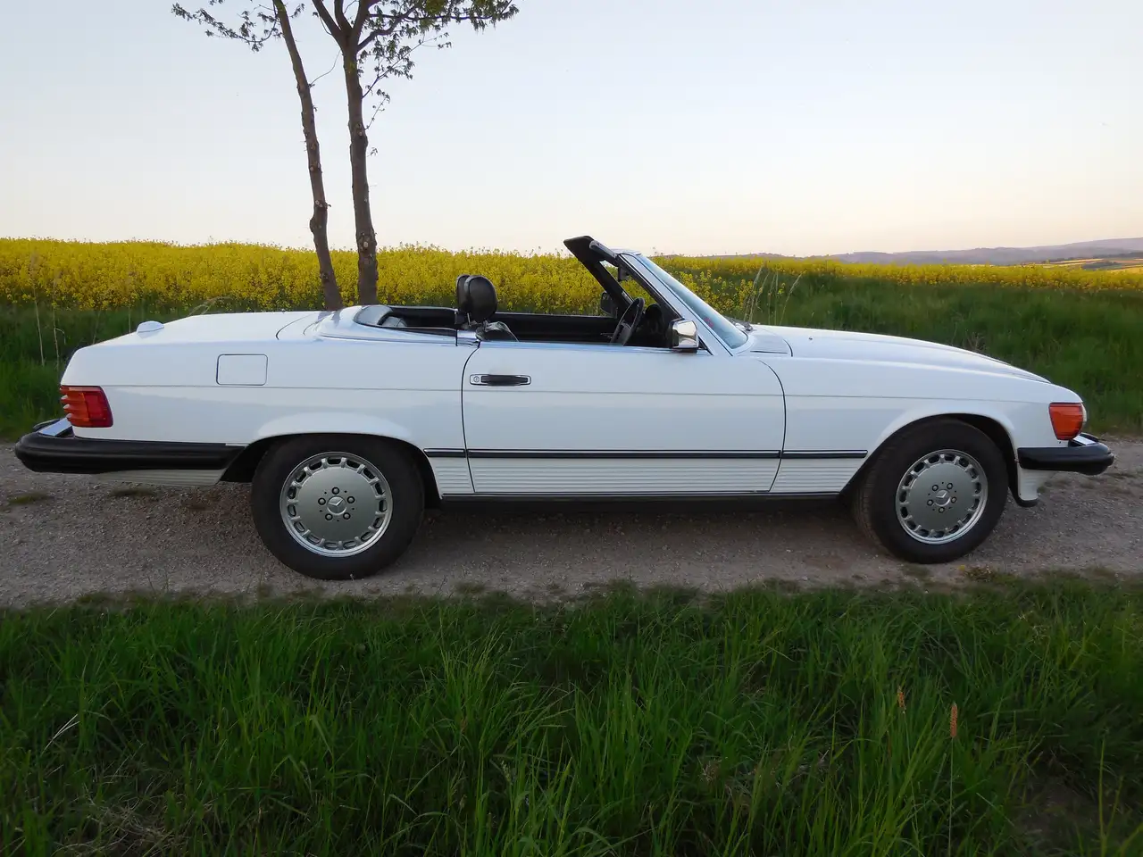 Mercedes-Benz SL 560, foto 7
