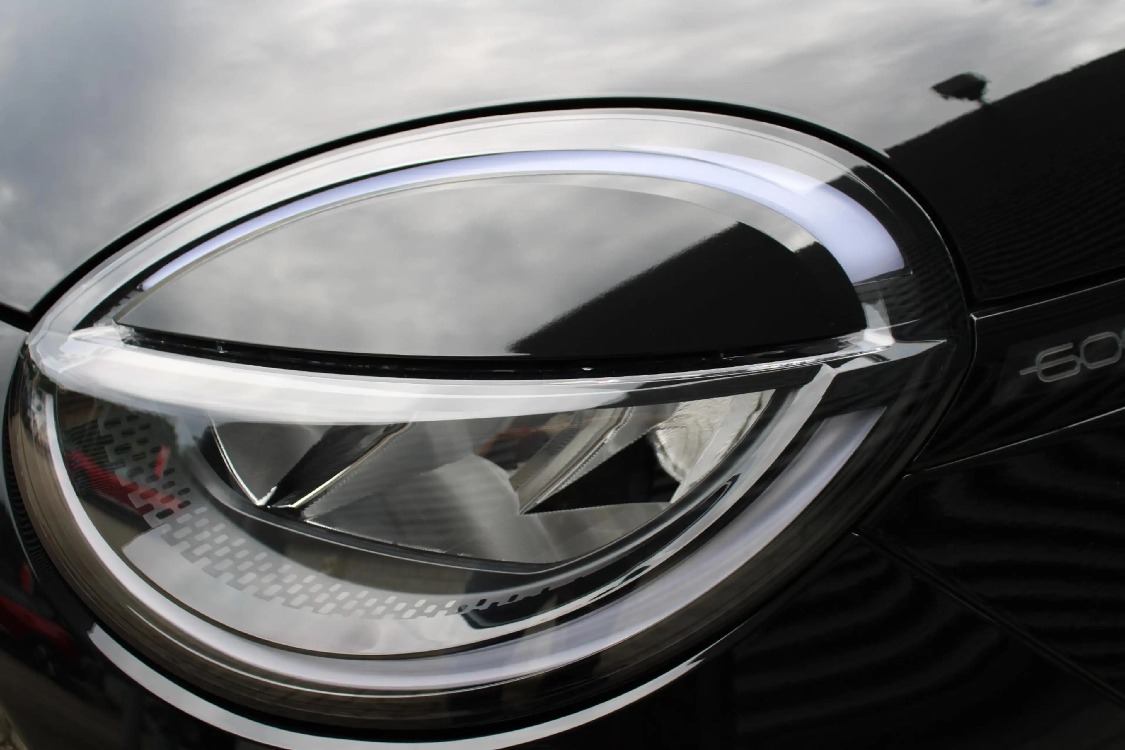 Fiat 600e La Prima 54 kWh — photo 14