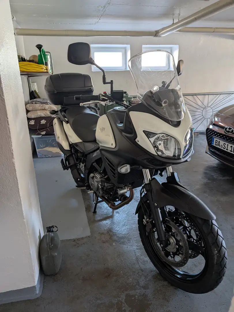 Suzuki V-Strom 650 Blanc - 2