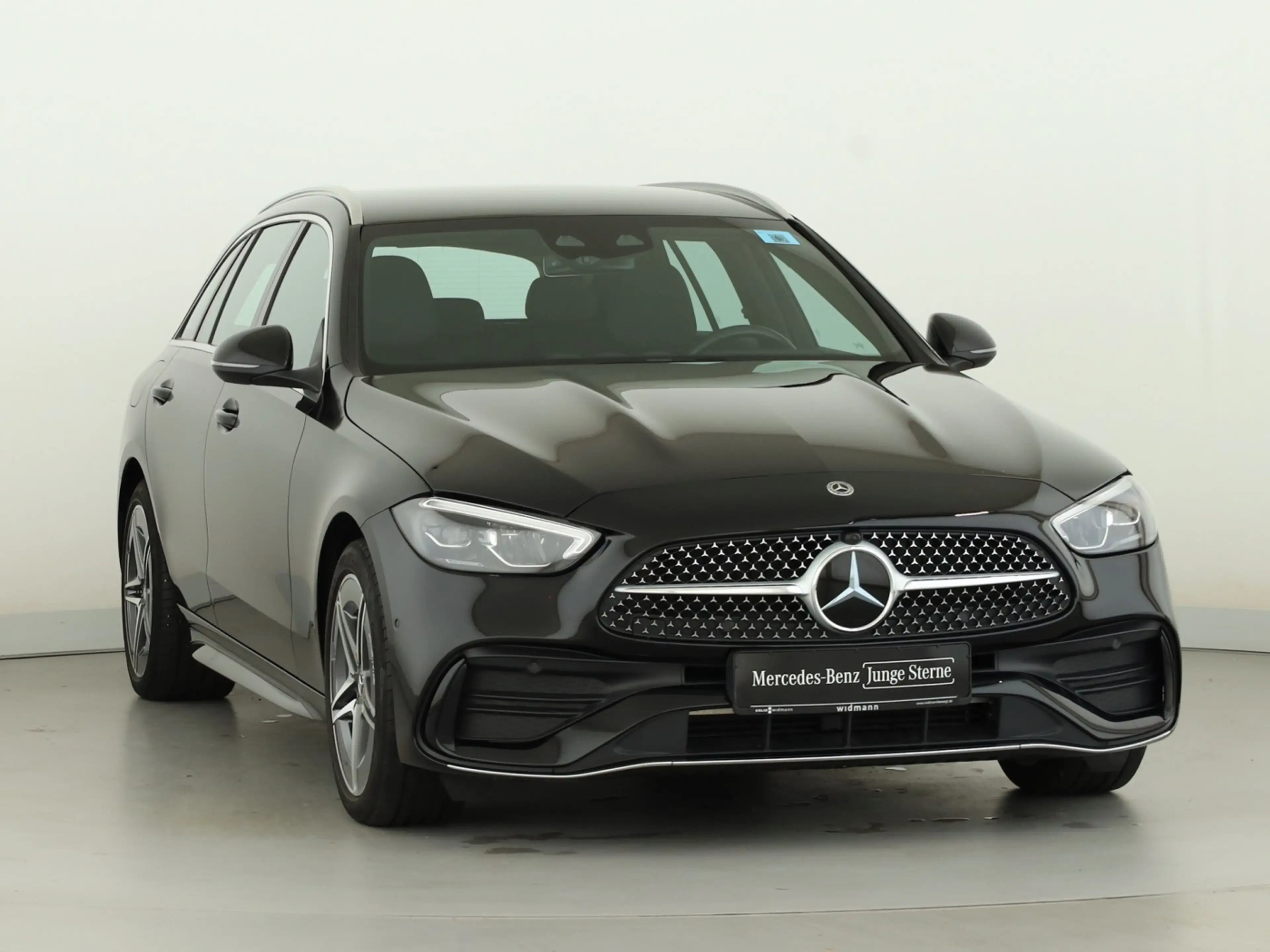 Mercedes-Benz C 300 e T *AMG-Line*Distronic*LED*Keyless*Kamera — photo 3