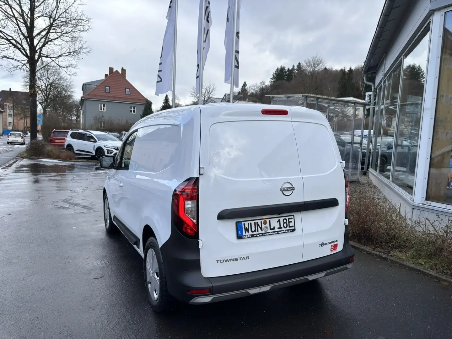 Nissan Townstar EV L1 MY22 N-Connecta Weiß - 2
