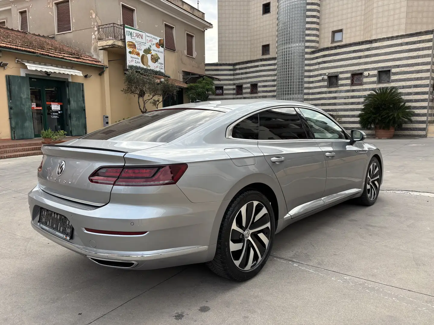 Volkswagen Arteon 2.0 tdi Sport 4motion 190cv dsg - 2