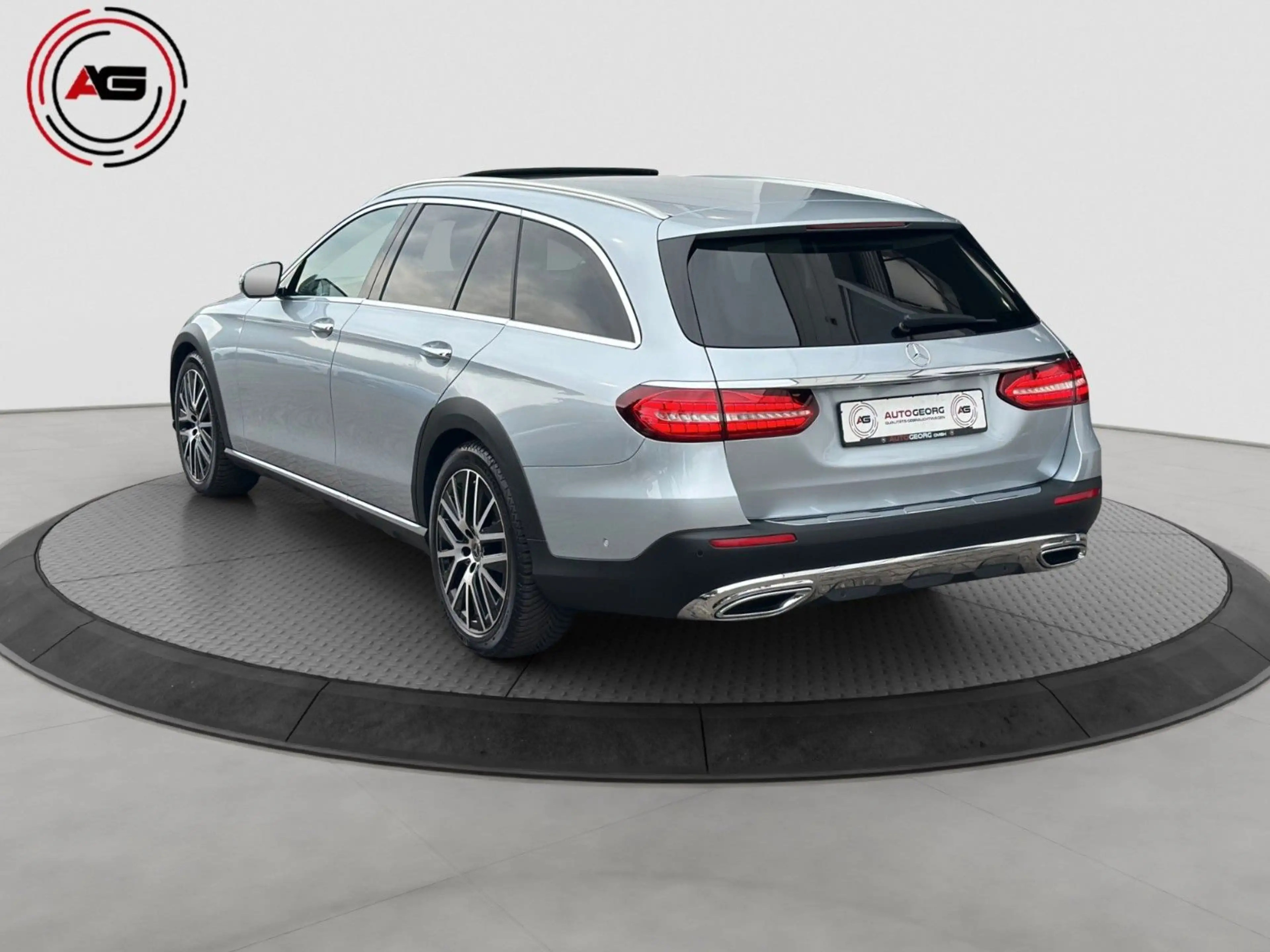 Mercedes-Benz E 400 E400dT 4M All-Terrain LED DSTR+ CARPLAY 360° AHK — photo 7
