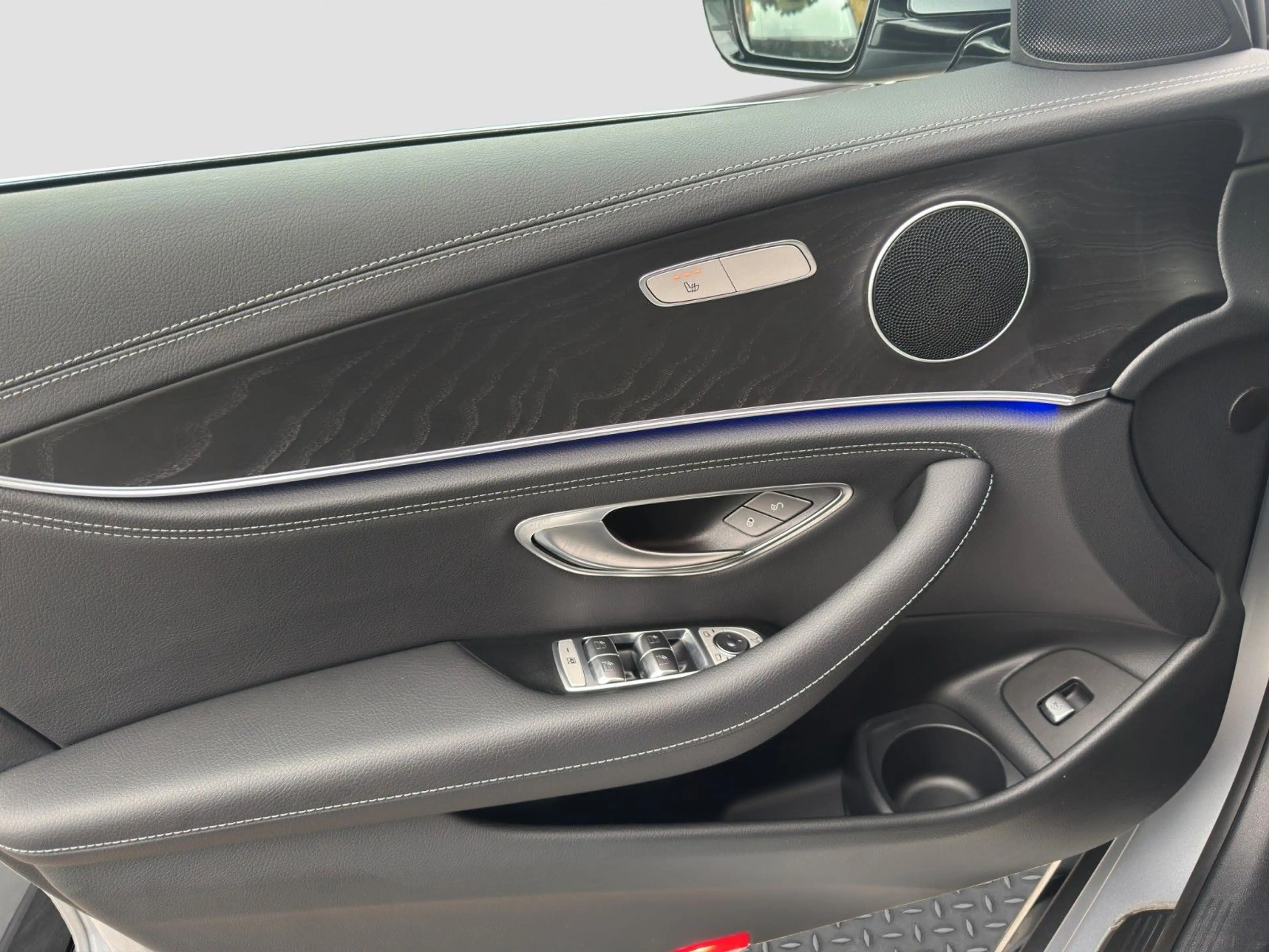Mercedes-Benz E 400 E400dT 4M All-Terrain LED DSTR+ CARPLAY 360° AHK — photo 14