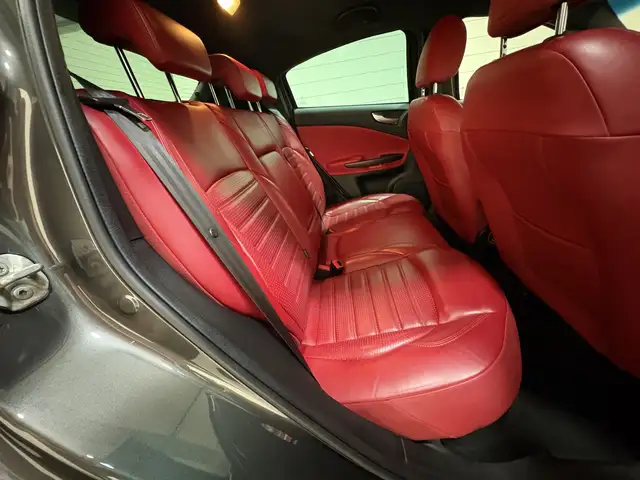 Alfa Romeo Giulietta view 14