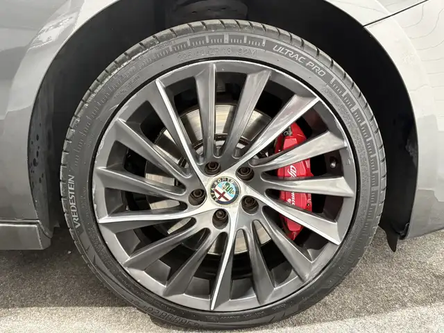 Alfa Romeo Giulietta view 21