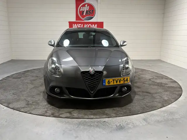 Alfa Romeo Giulietta view 7