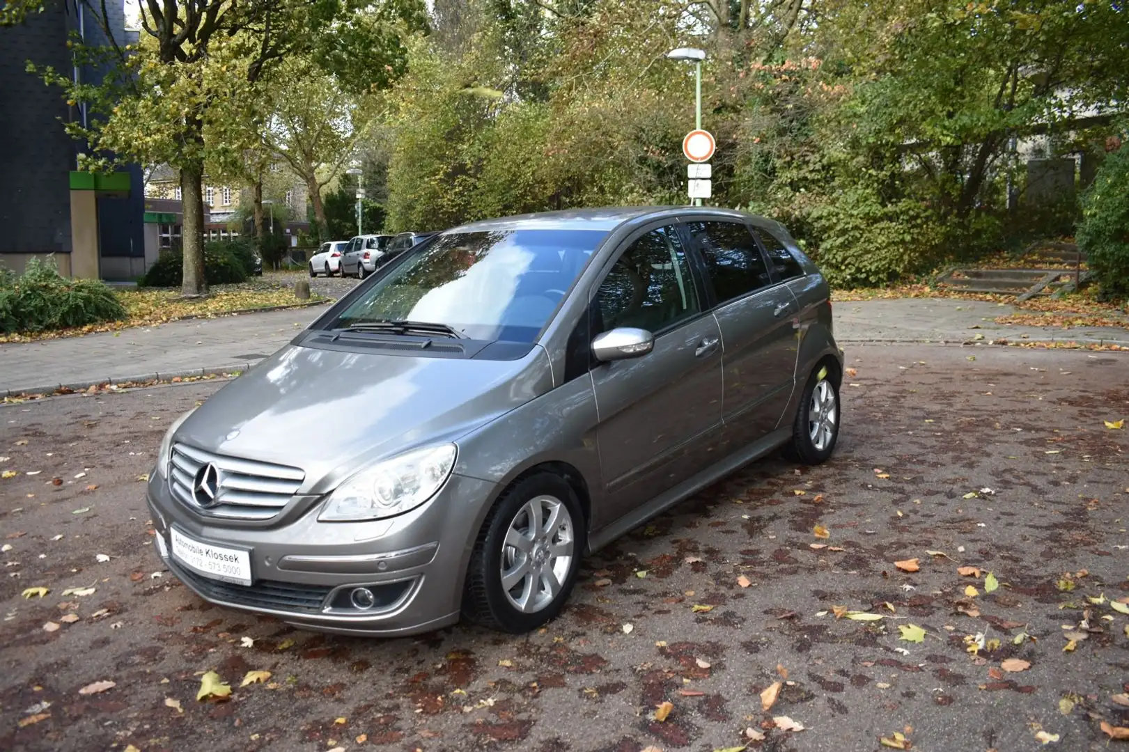 Mercedes-Benz B 200 Turbo, Leder, Sitzh. Steuerkette neu Grau - 1