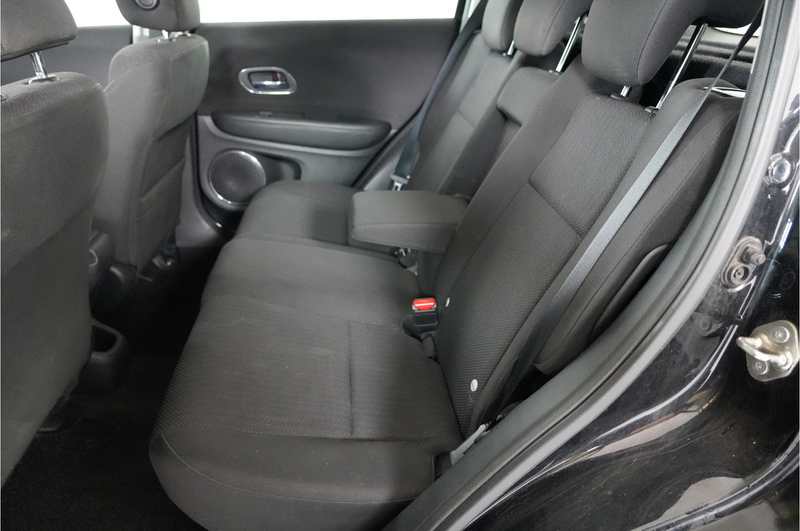 Honda HR-V 1.5 i-VTEC Elegance | Cruise | Navi | Climate | — photo 18