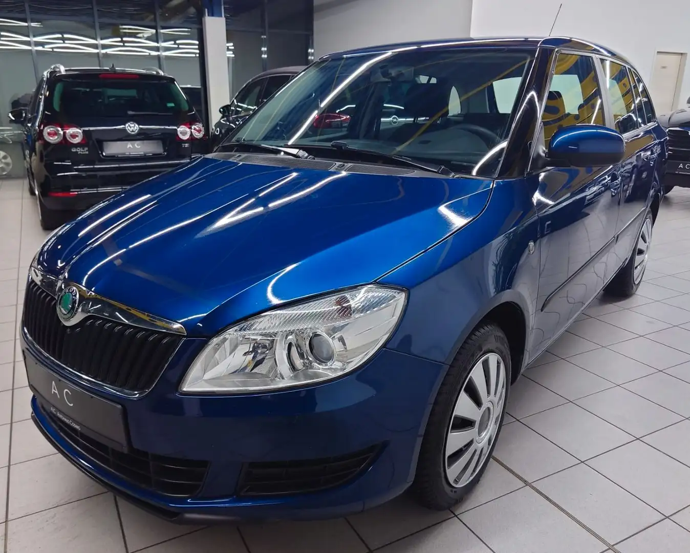 Skoda Fabia Combi Ambiente,Automatik,1.Hand Bleu - 1