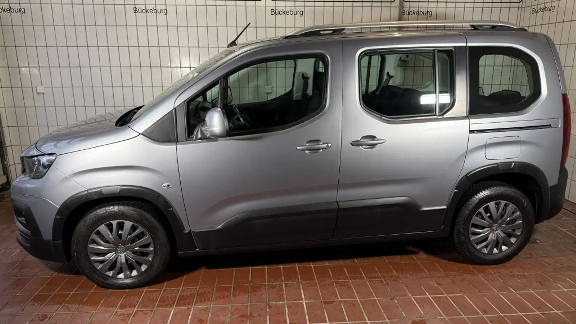 Peugeot Rifter BlueHDI 130 L1 Allure*SITZHZ* Silber - 2
