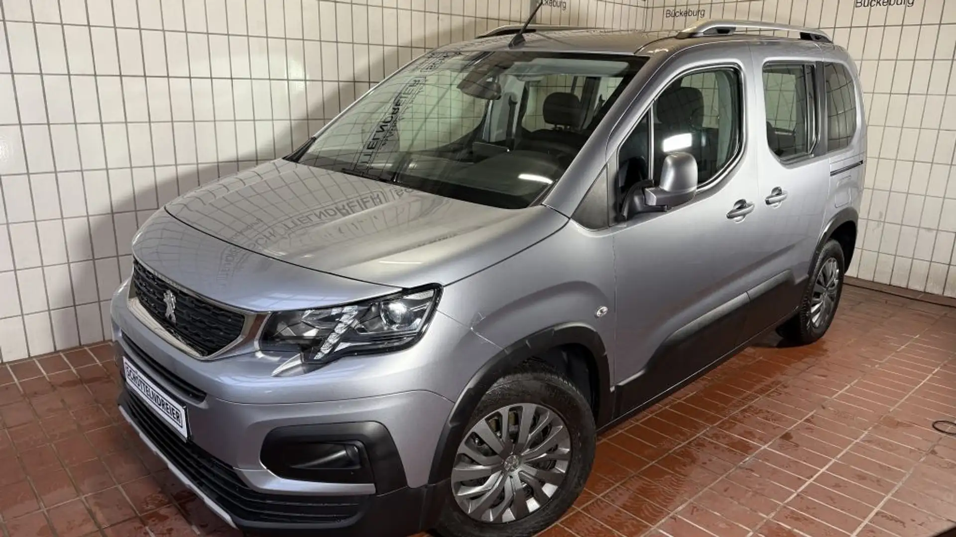 Peugeot Rifter BlueHDI 130 L1 Allure*SITZHZ* Silber - 1
