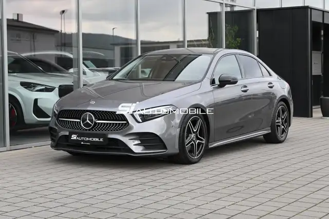 Mercedes-Benz A 220 d Limousine 8G DCT AMG Line +Night °ACC°360°