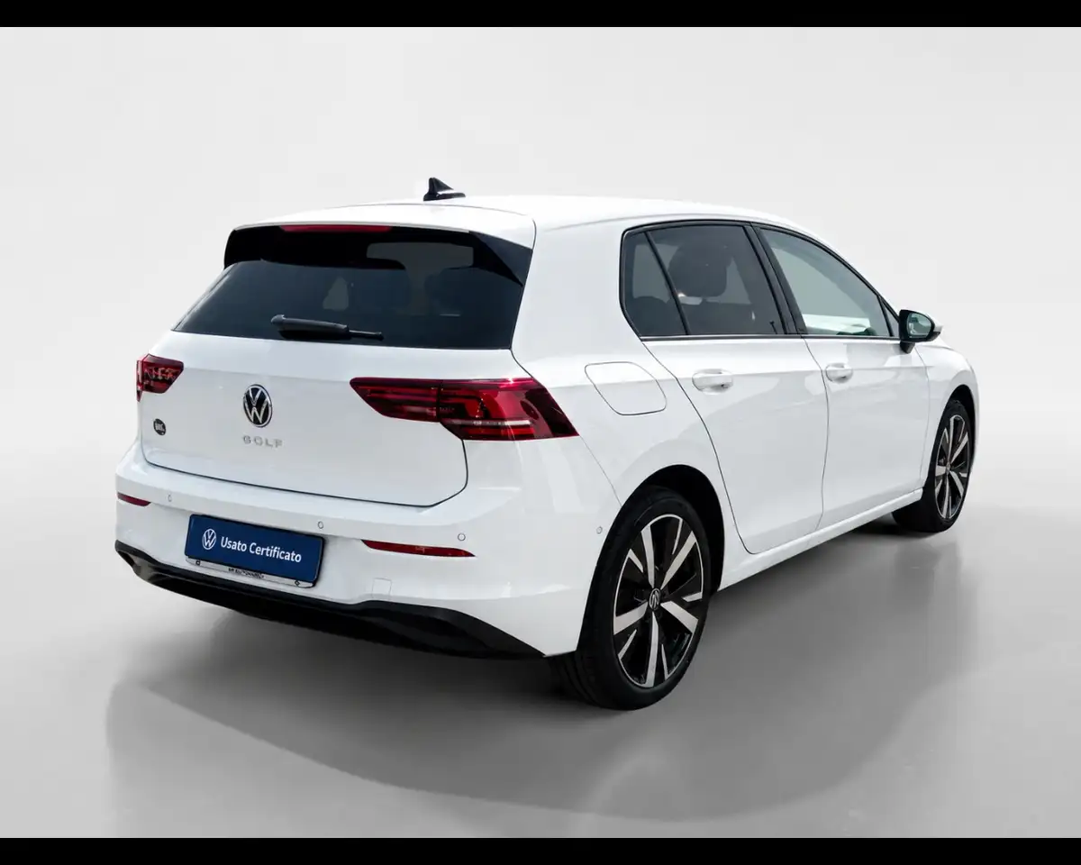 Volkswagen Golf 2026
