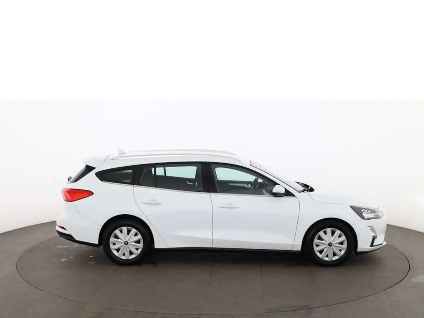 Ford Focus Turnier 2.0 EcoBlue Aut LED NAVI ASSIST PDC Blanc - 2
