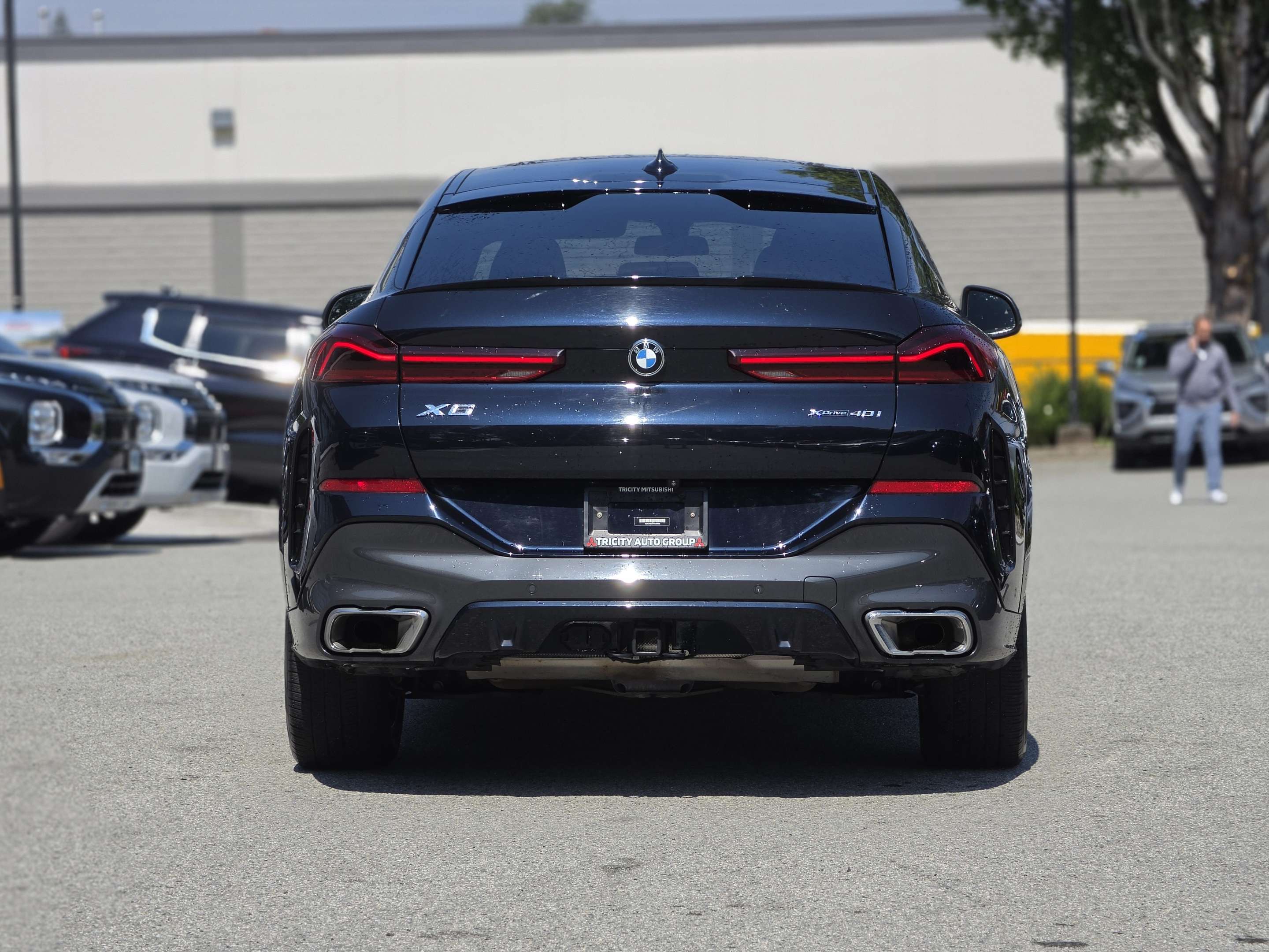 2022 BMW X6