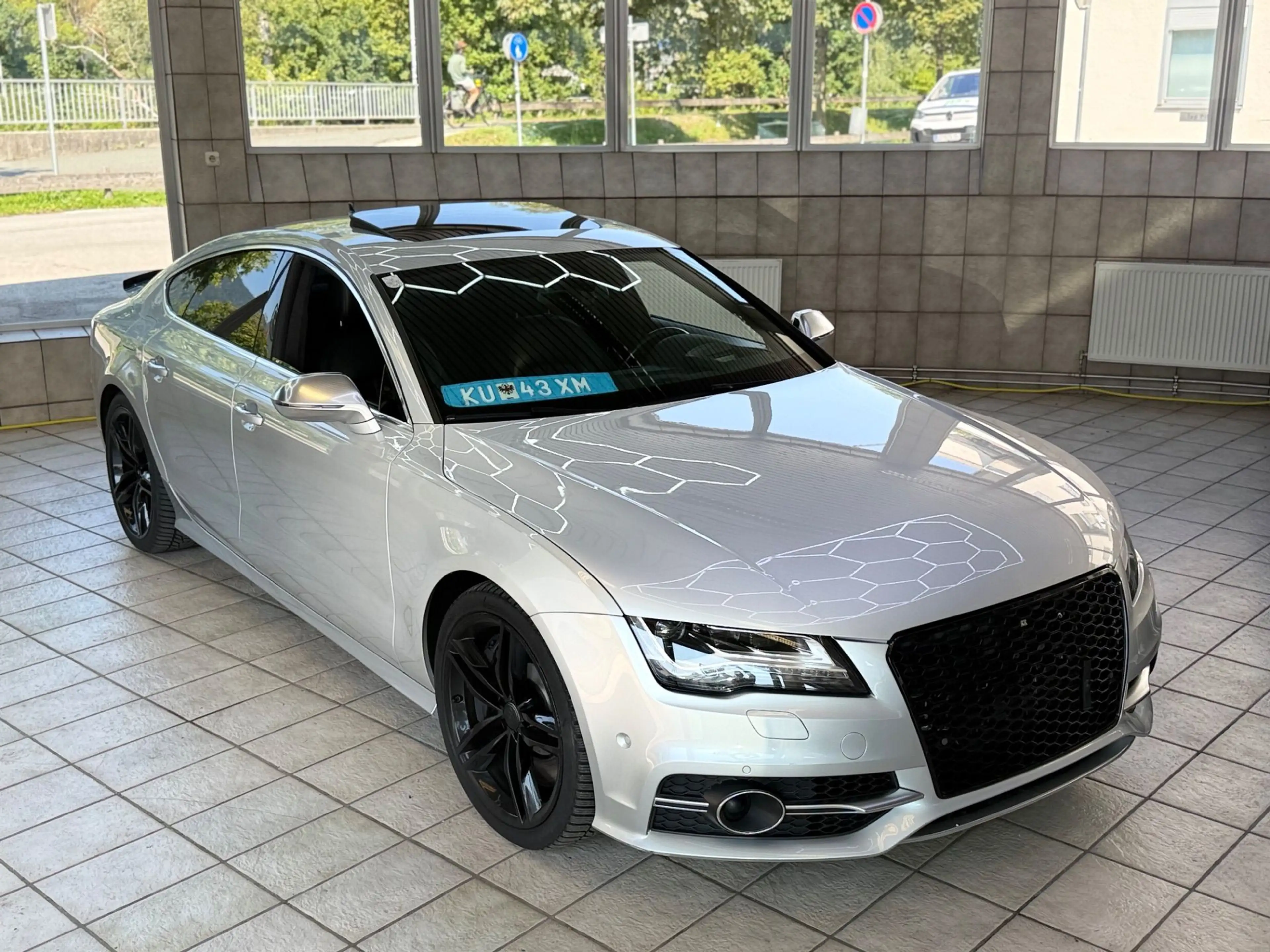 Audi S7 Sportback 4,0 TFSI quattro S-tronic — photo 6