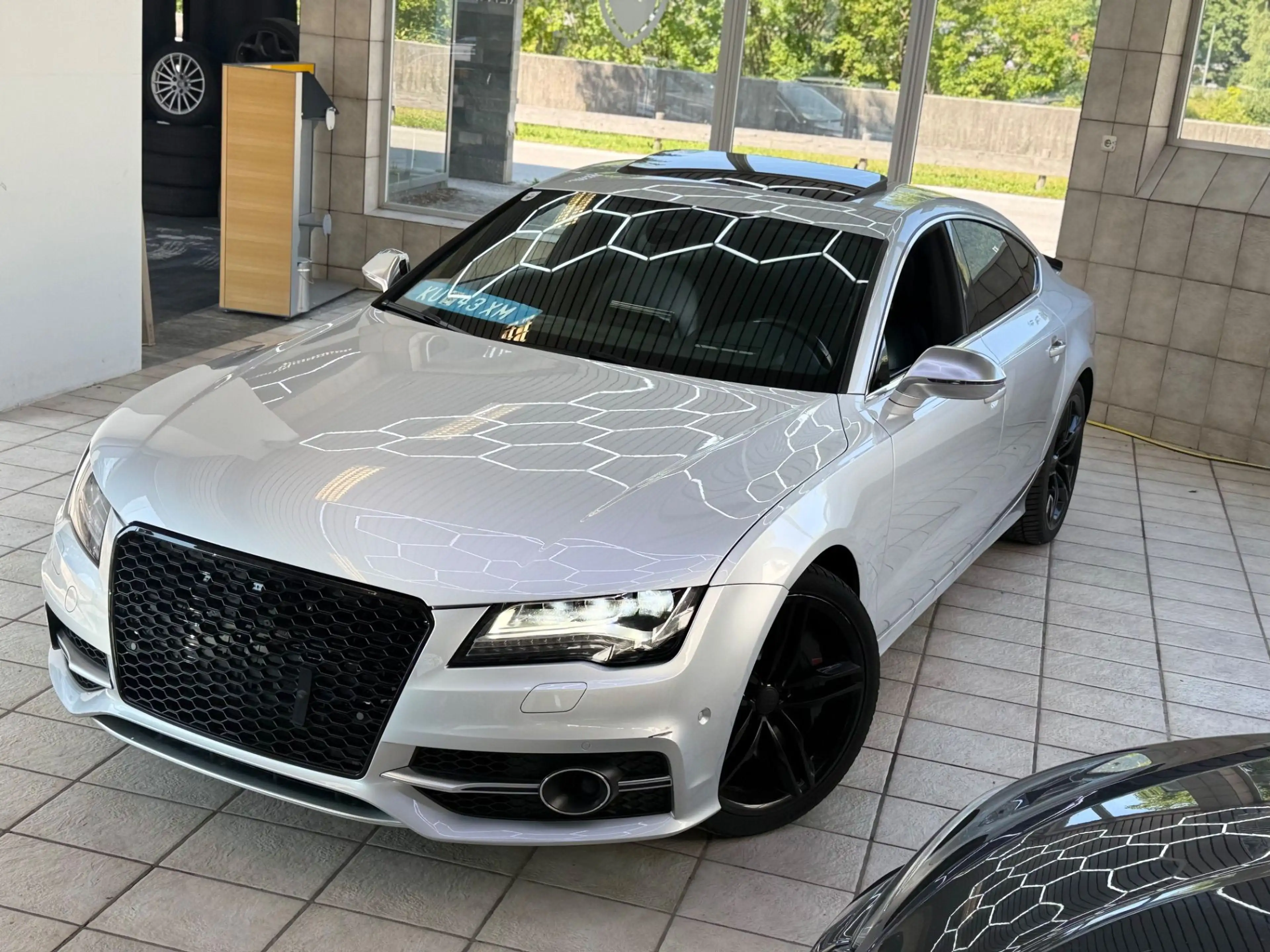 Audi S7 Sportback 4,0 TFSI quattro S-tronic — photo 3