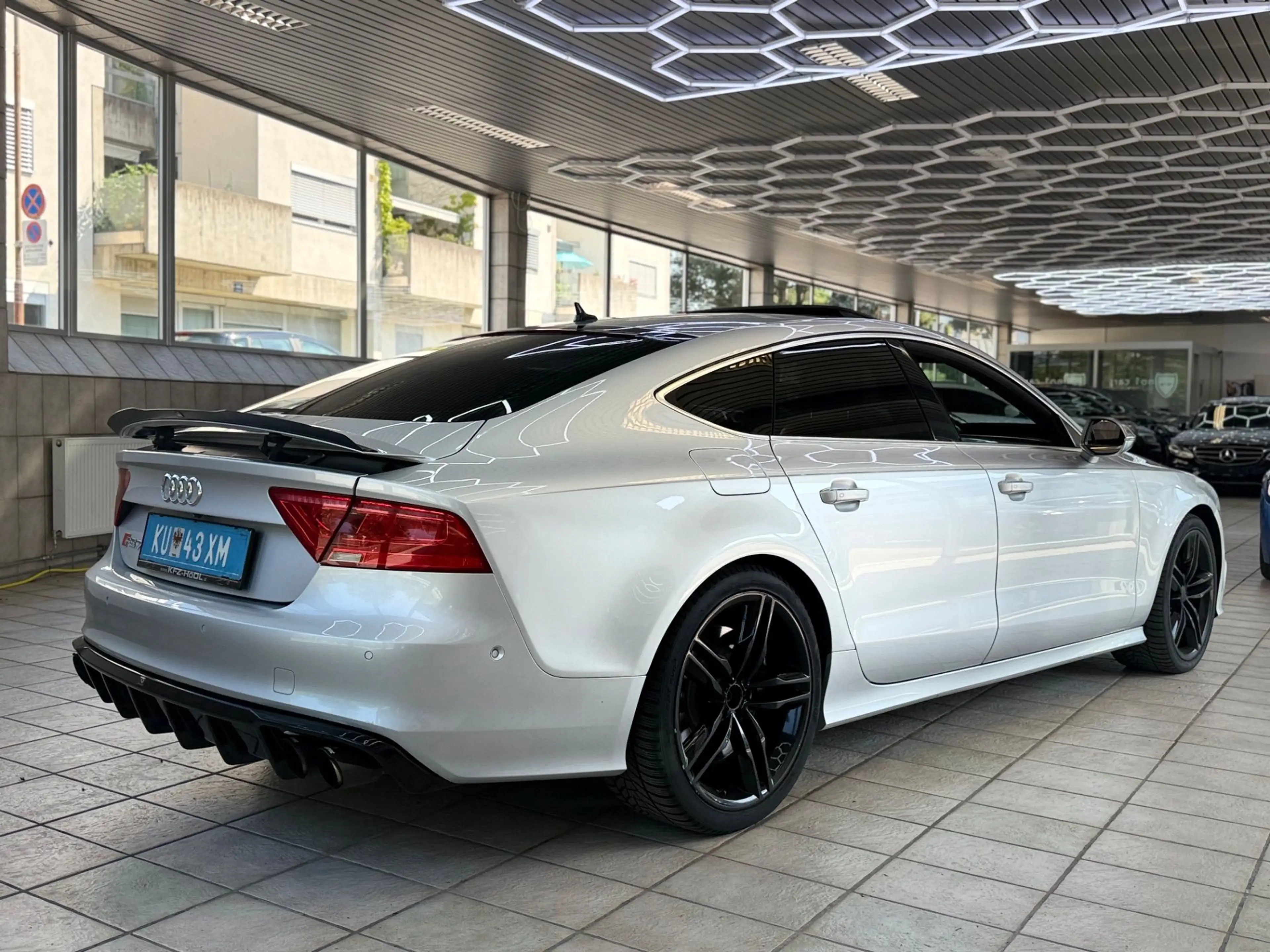 Audi S7 Sportback 4,0 TFSI quattro S-tronic — photo 7