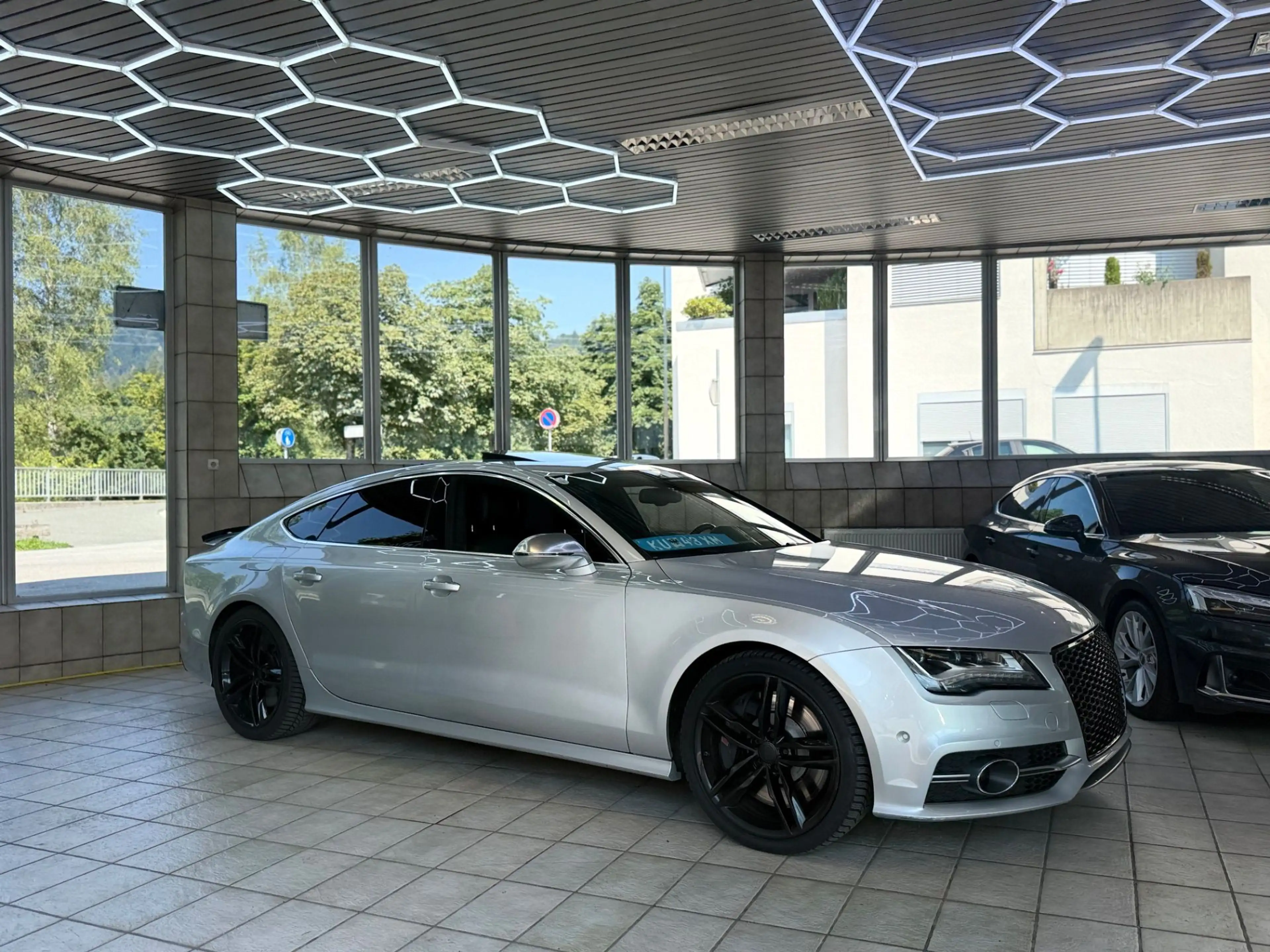 Audi S7 Sportback 4,0 TFSI quattro S-tronic — photo 5
