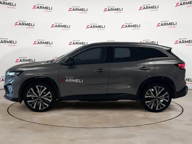 Renault Austral view 2