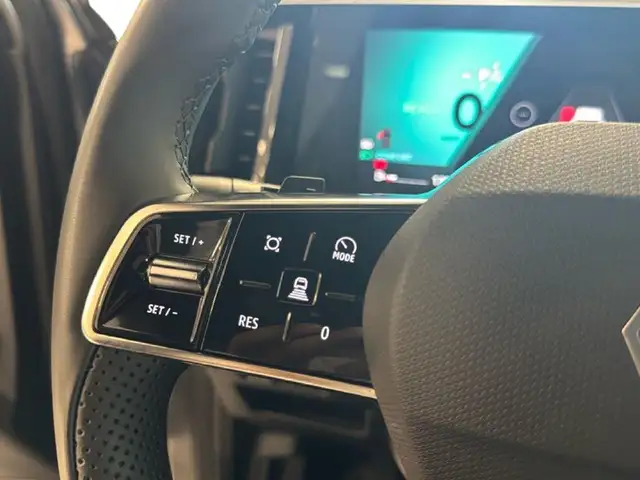 Renault Austral view 8