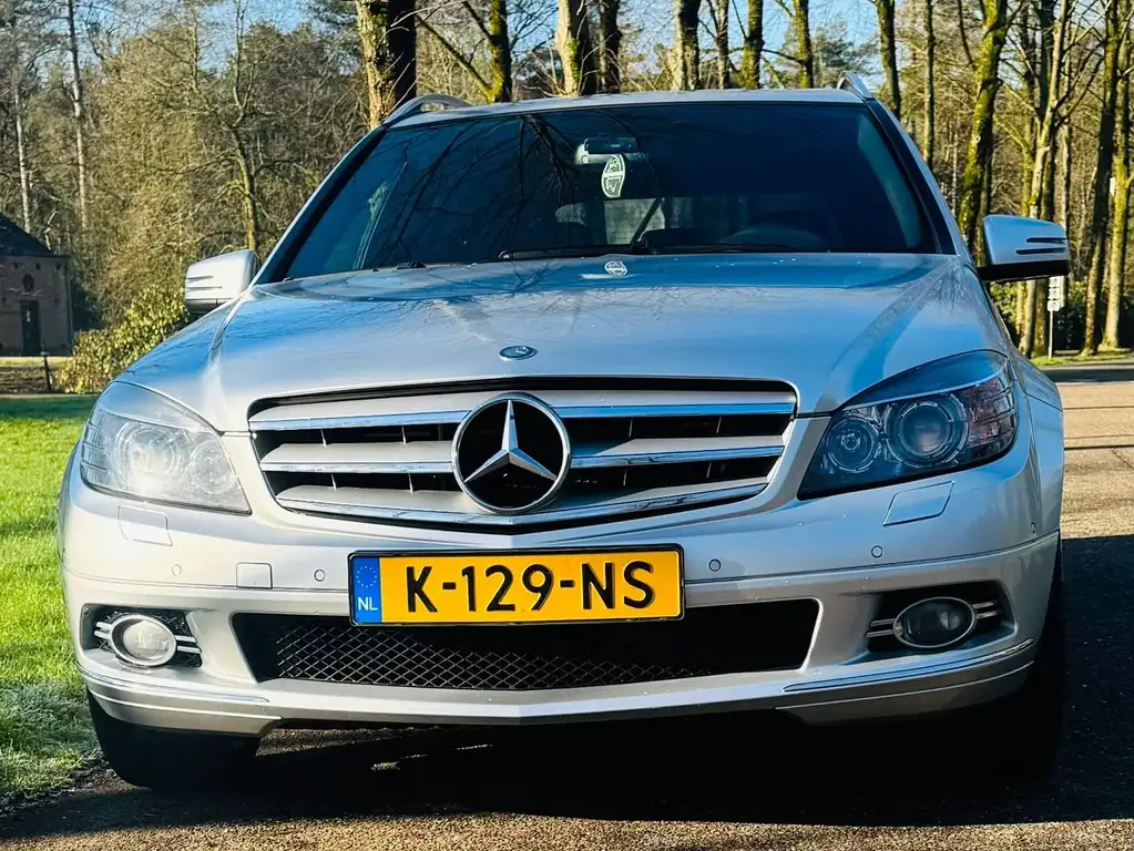 Mercedes-Benz C 250 2009 из Европы — купить под ключ