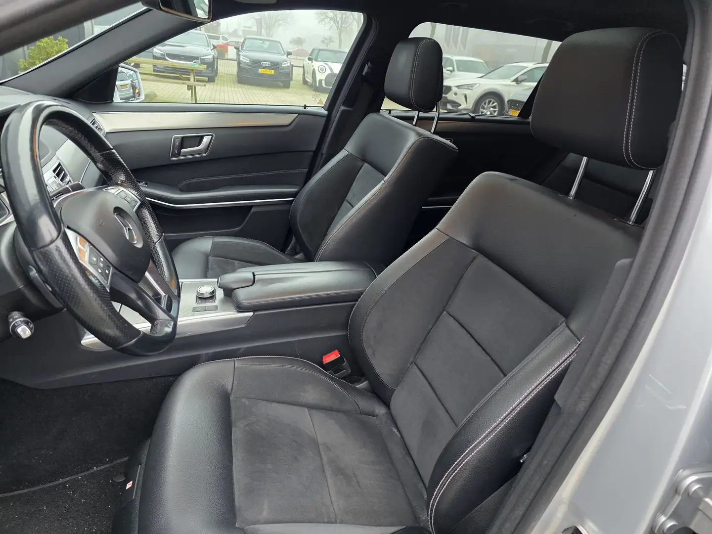 Mercedes-Benz E 250 Estate Avantgarde + AMG STYLING + SCHUIFDAK + LED Gris - 2