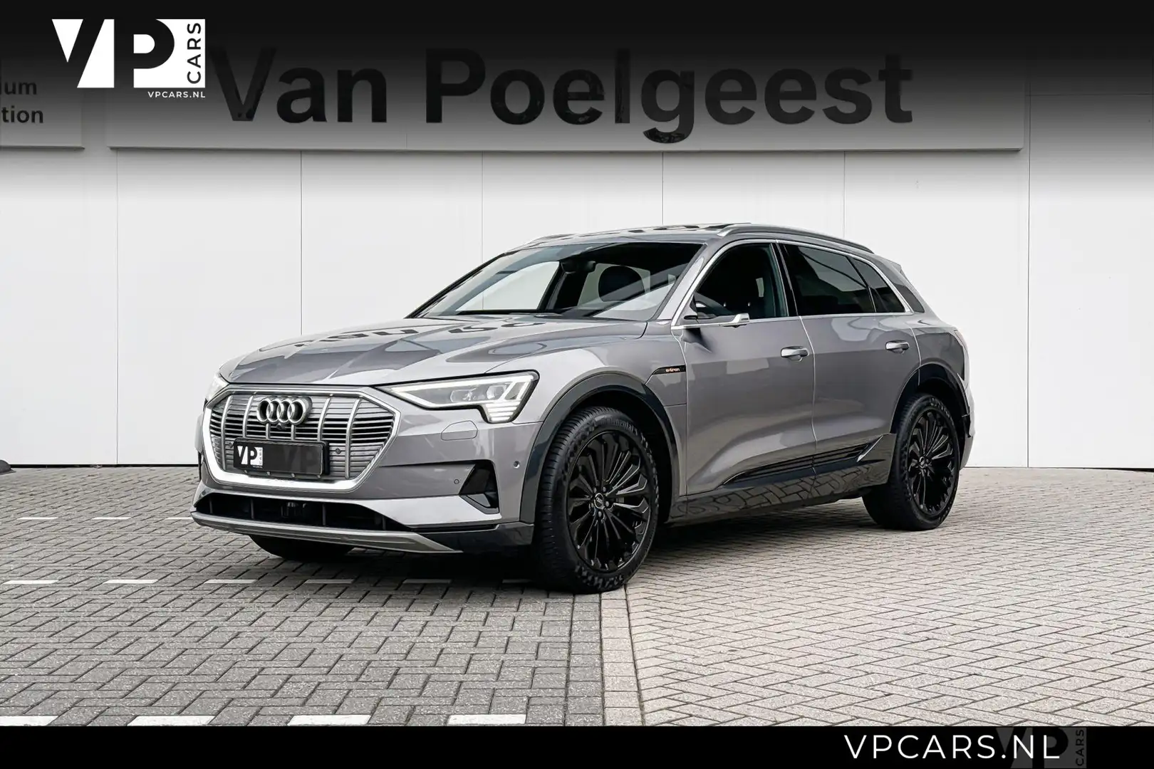 Audi e-tron e-tron 55 quattro advanced Pro Line Plus 95 kWh Sc Grijs - 1
