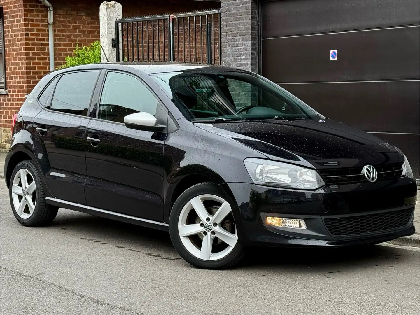 Volkswagen Polo 1.6 TDi *PRÊTE À IMMATRICULER*PACK SPORT* Noir - 2