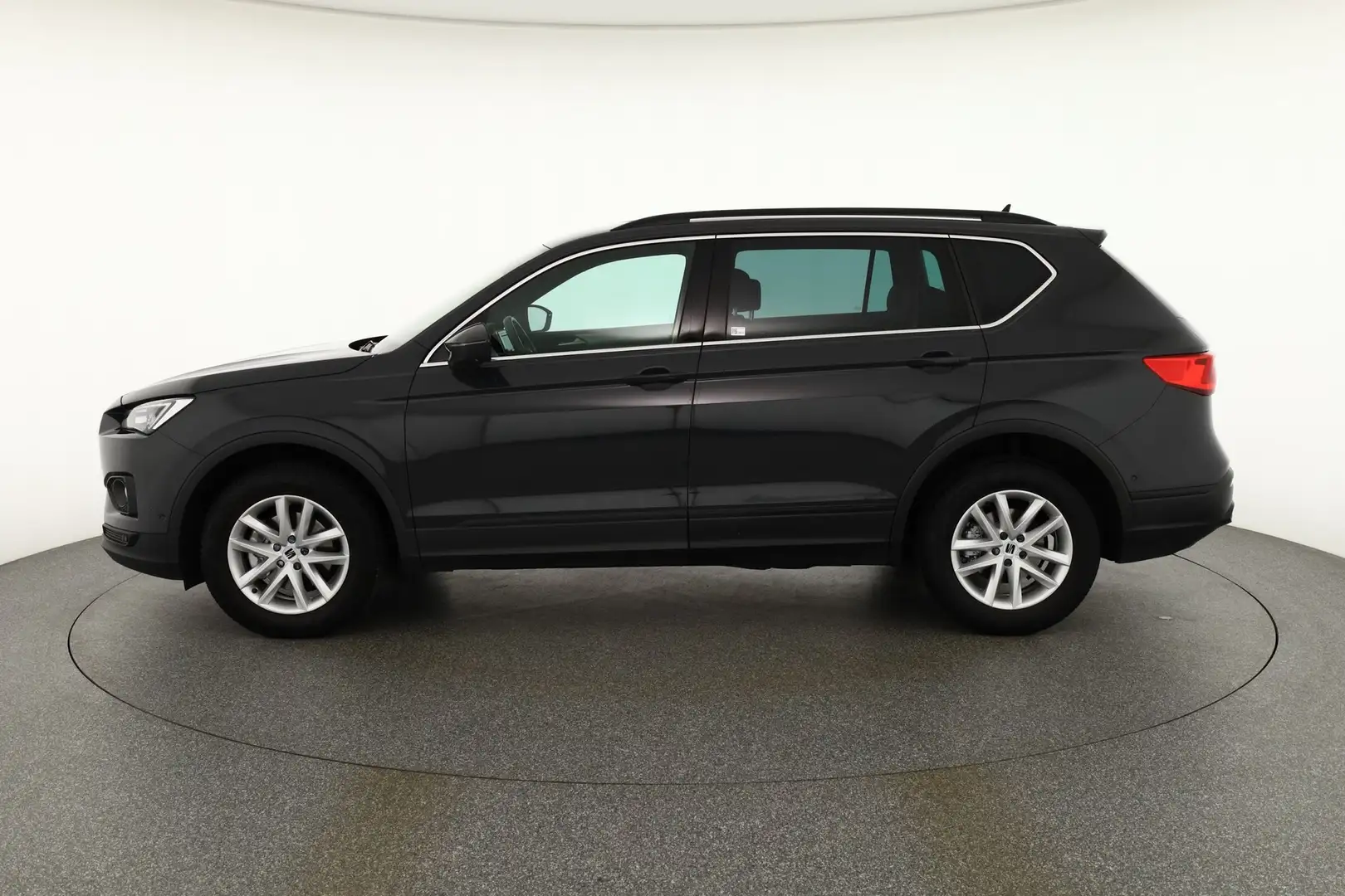 SEAT Tarraco 1.5 TSI DSG Style LED 7-Sitzer ACC PDC Grijs - 2