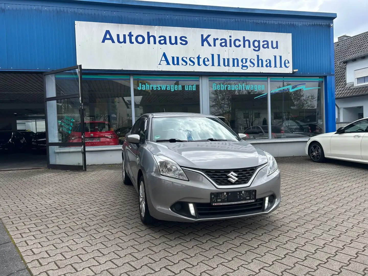 Suzuki Baleno 1.2 DUALJET Club Shz Inspkt.Neu Garantie Grau - 1