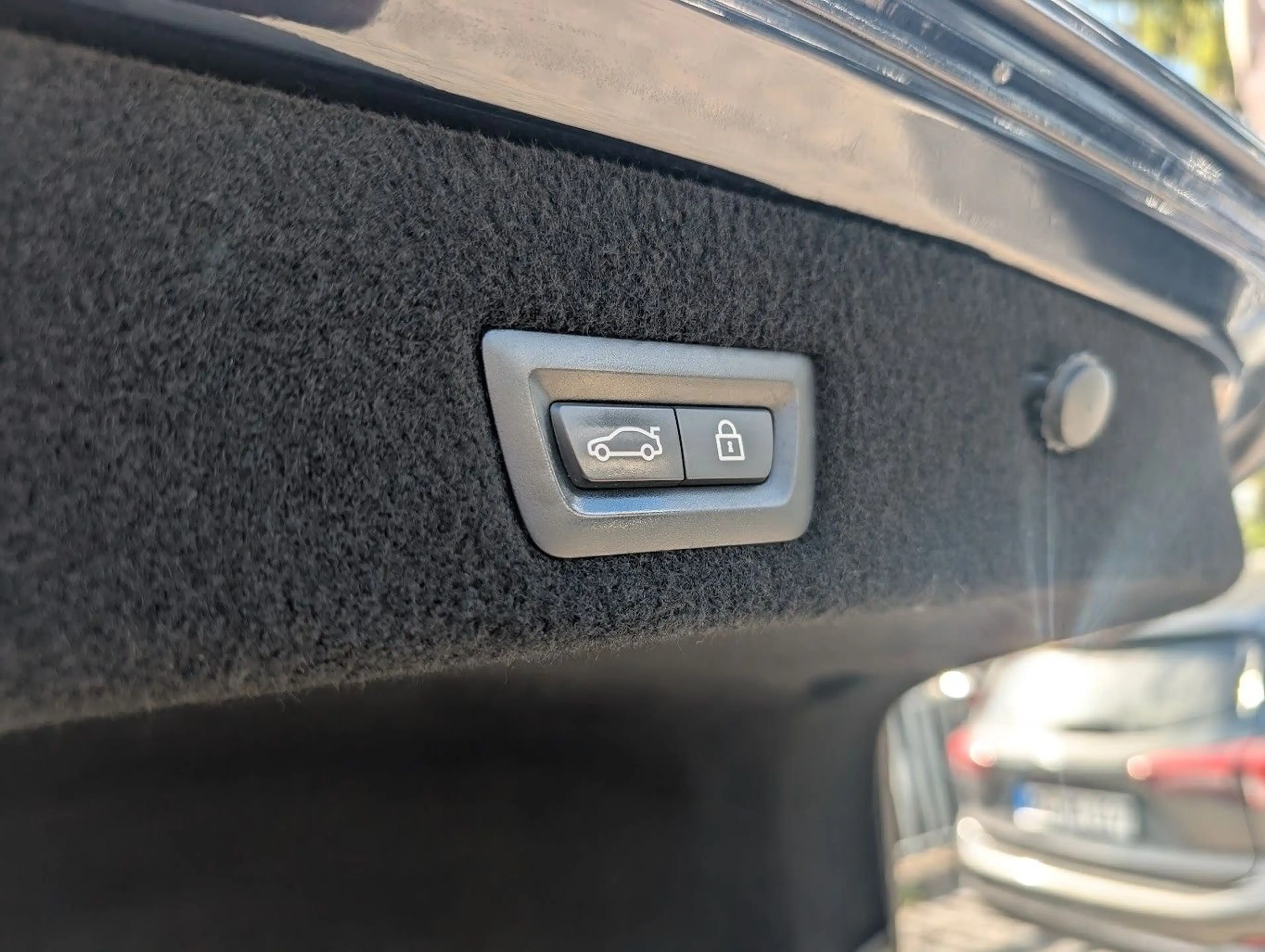 BMW 725 725d G11 Massage. Kamera. NAVI. 4-Zonen-Klima — photo 10