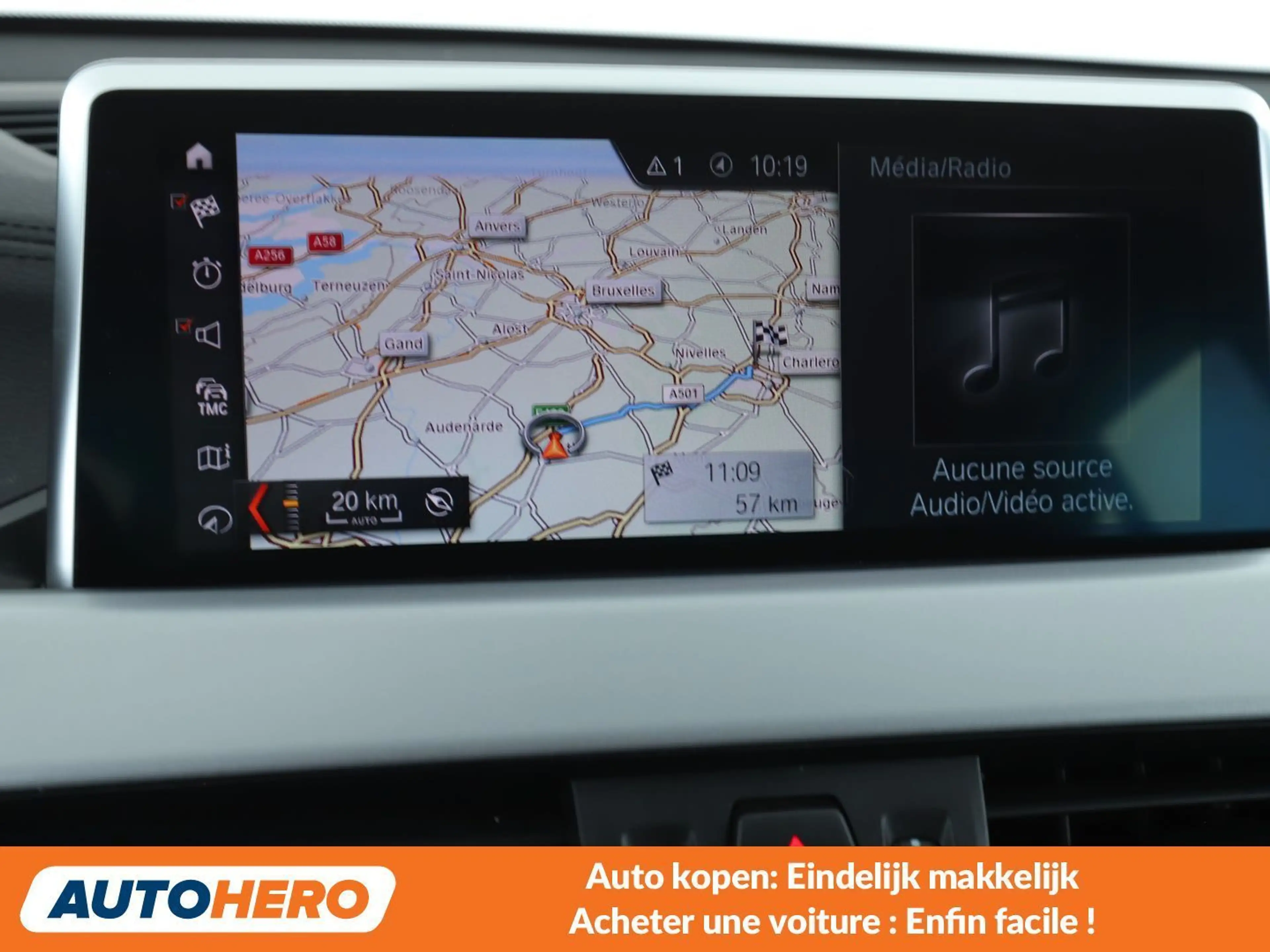 BMW X2 sDrive 18i Advantage — photo 8