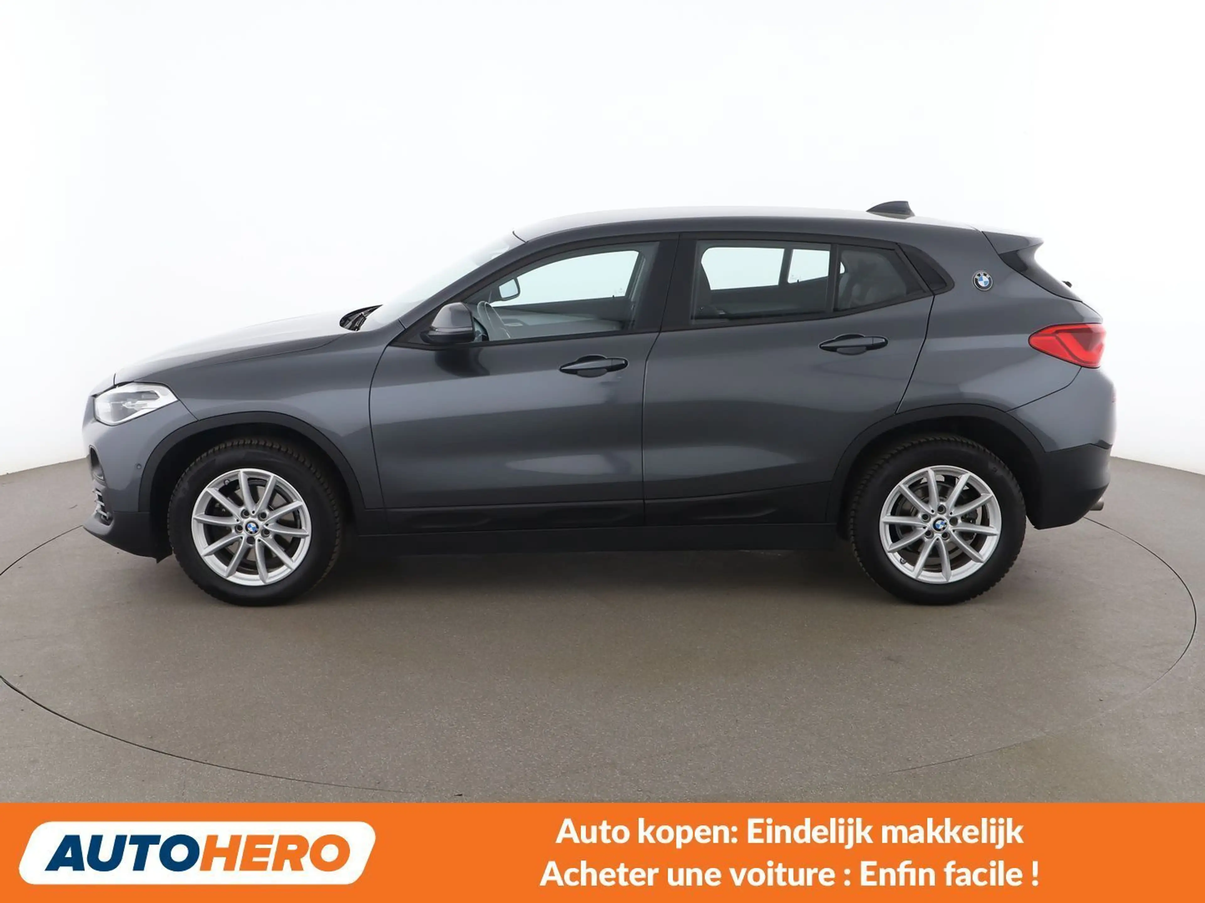 BMW X2 sDrive 18i Advantage — photo 3