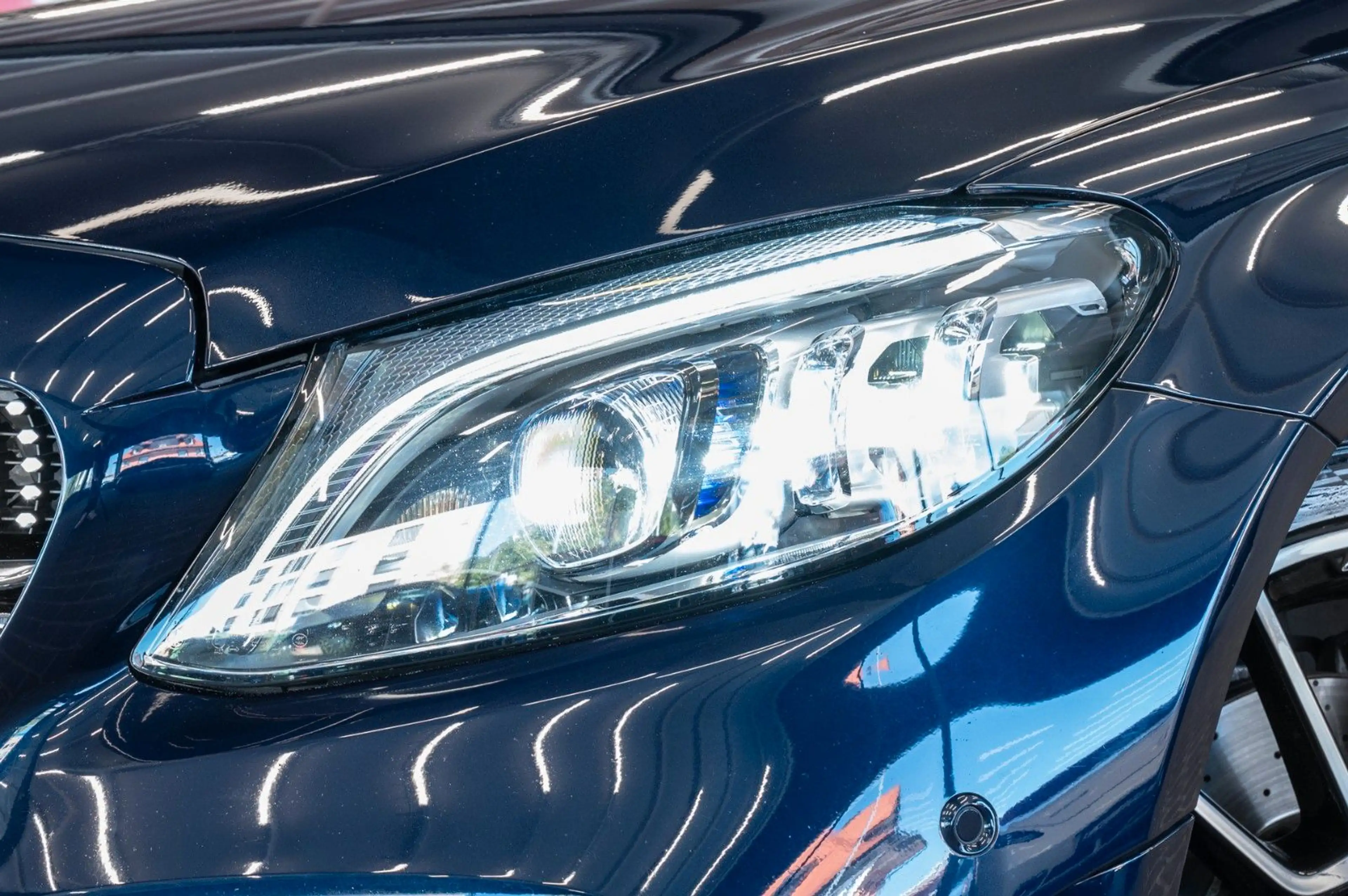 Mercedes-Benz C 400 C400 Coupe 4MAT| AMG-LINE|VIRTUAL|NIGHT|PANO|19" — photo 4