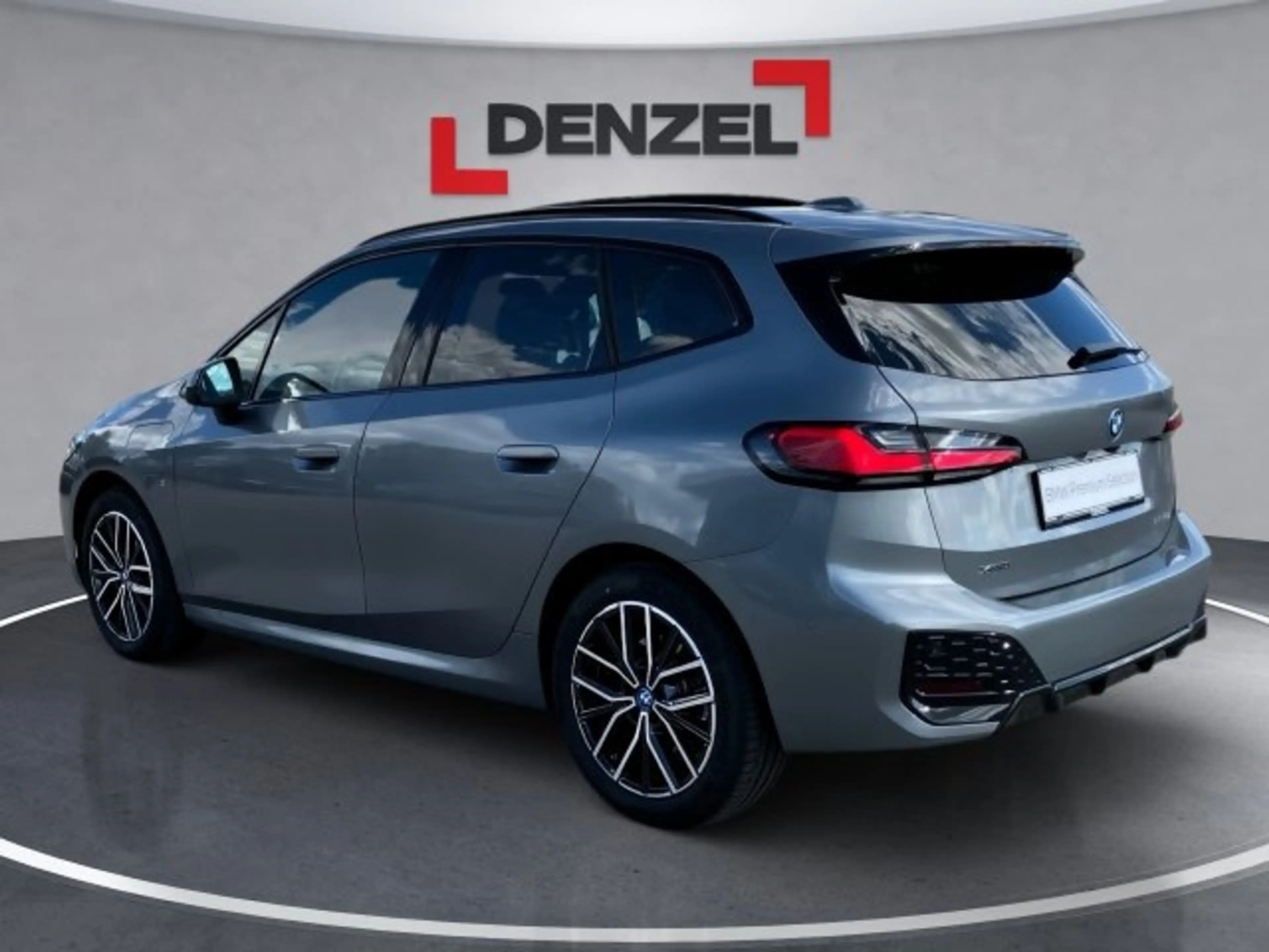 BMW 225 e xDrive Active Tourer U06 XBS — photo 3