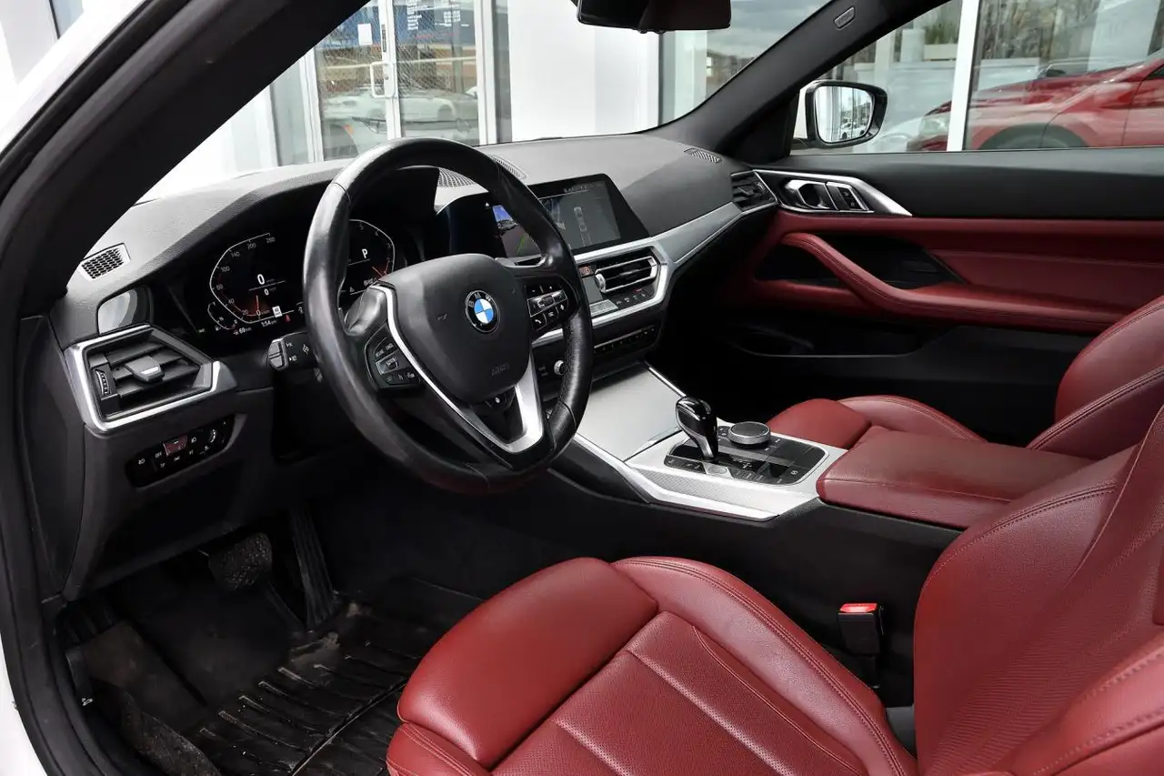 BMW 4 Series снимка BMW 4 Series