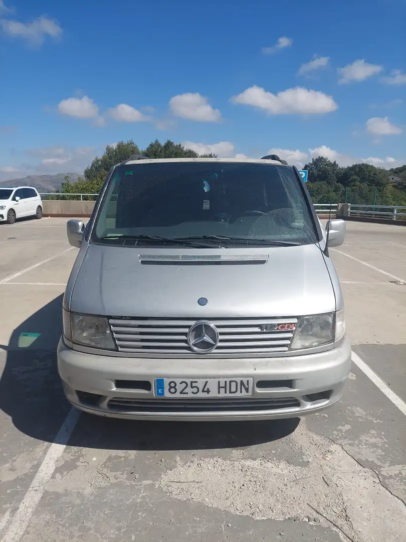 Mercedes-Benz Vito CDI Furgón 112 - 2