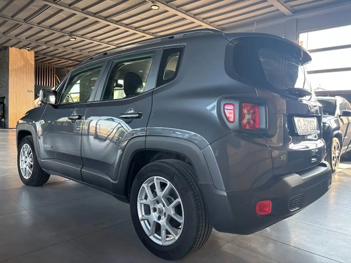 Jeep Renegade 1.5 turbo t4 mhev Limited 23.000KM - 2