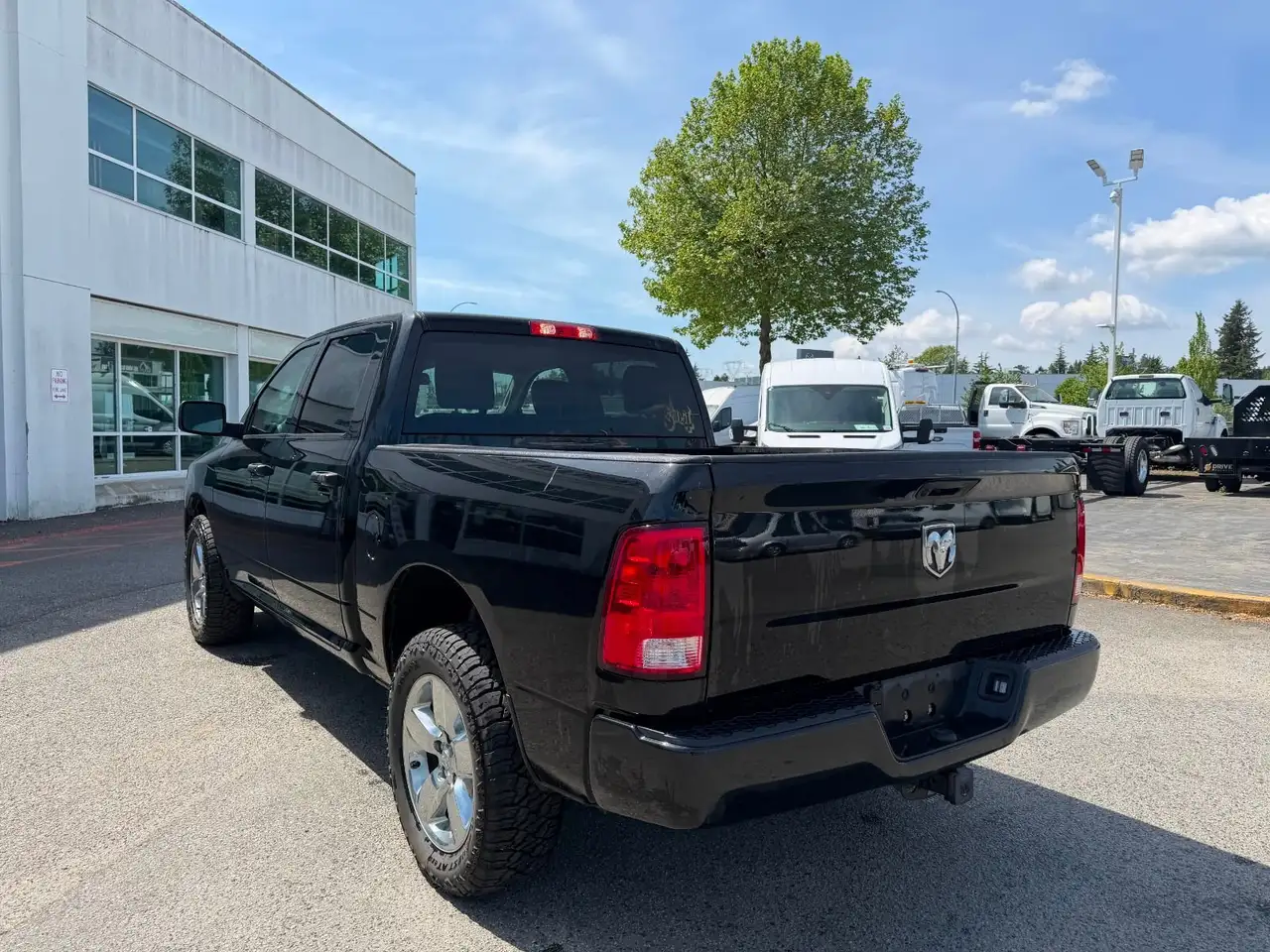 RAM 1500 снимка RAM 1500