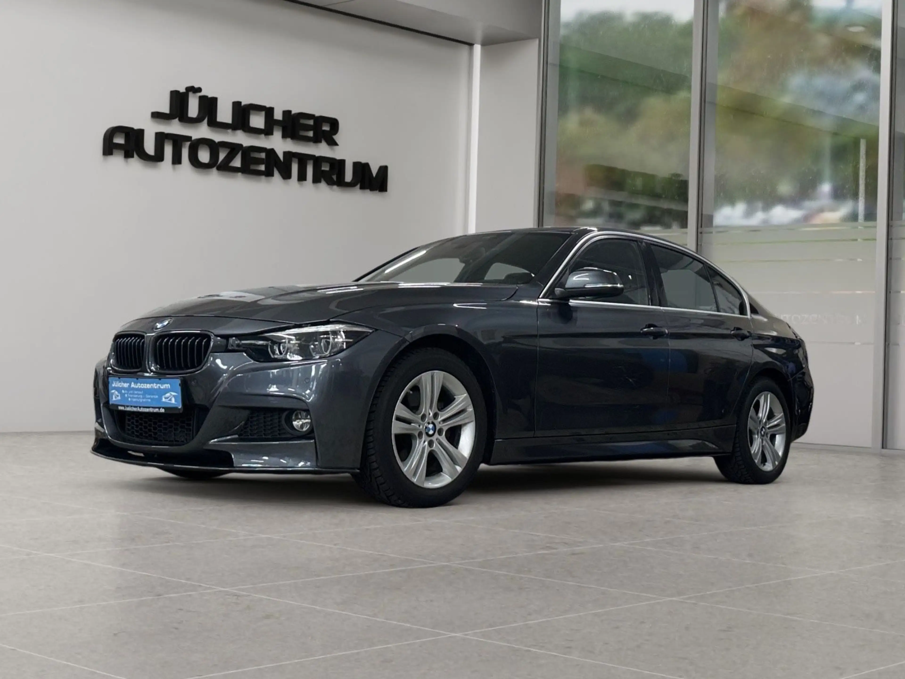 BMW 330 Limousine 330 i xDrive M Sport, Insp. Neu — photo 4
