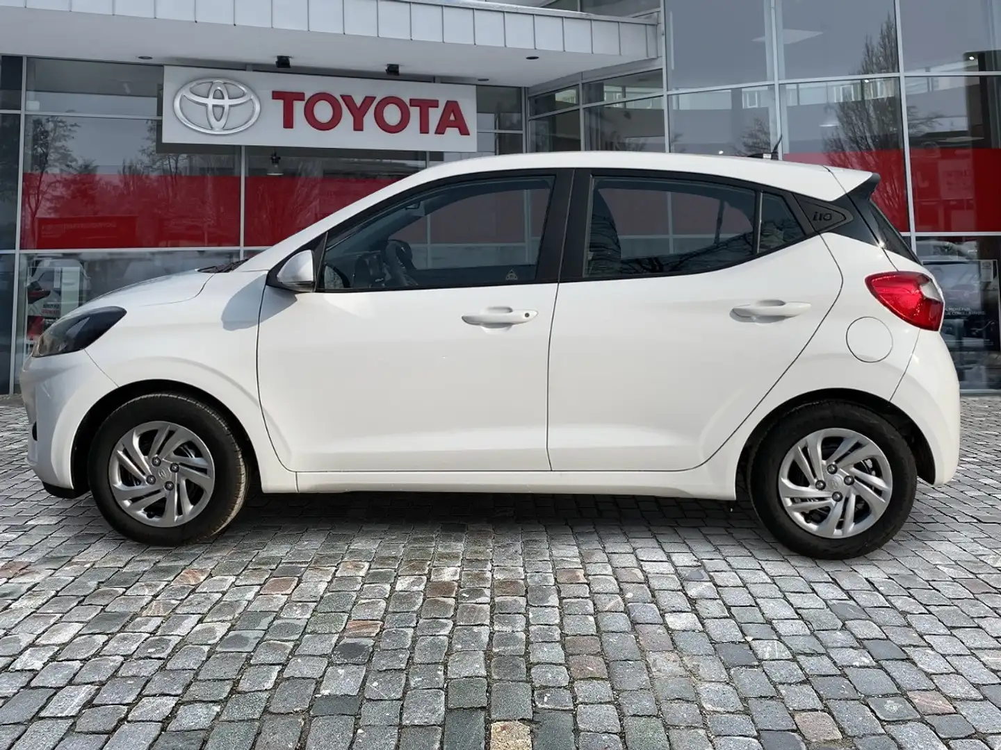 Hyundai i10 Select Weiß - 2