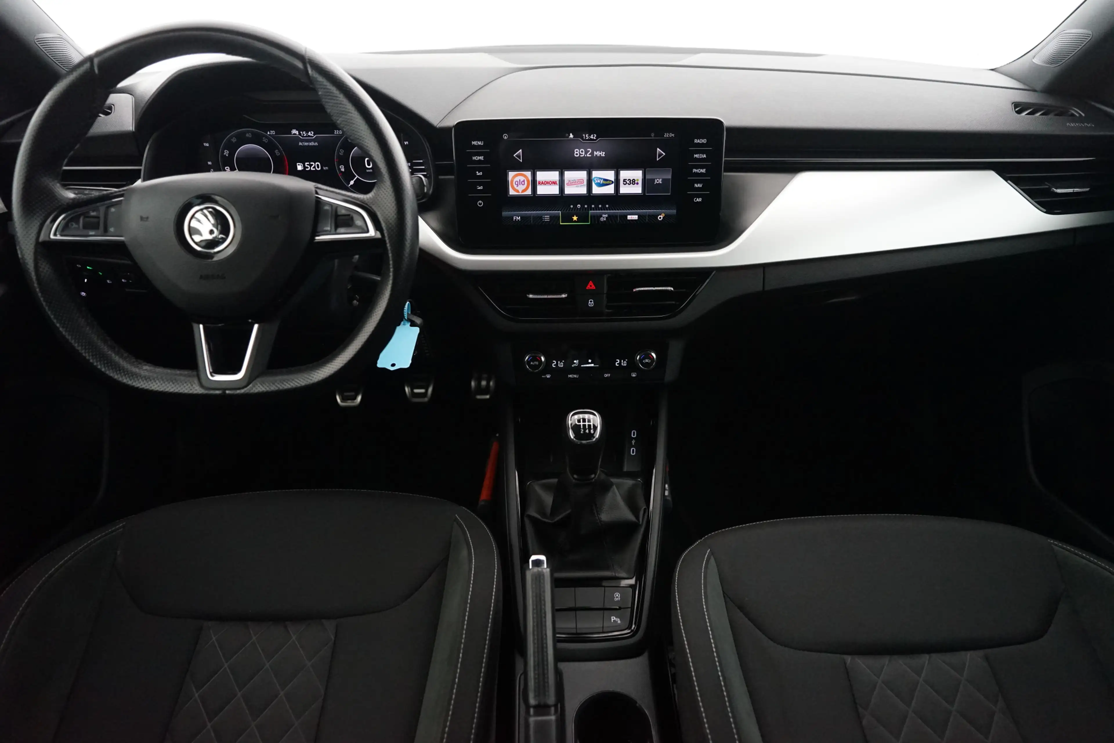 Skoda Kamiq 1.5 TSI ACT Sport Business — photo 2