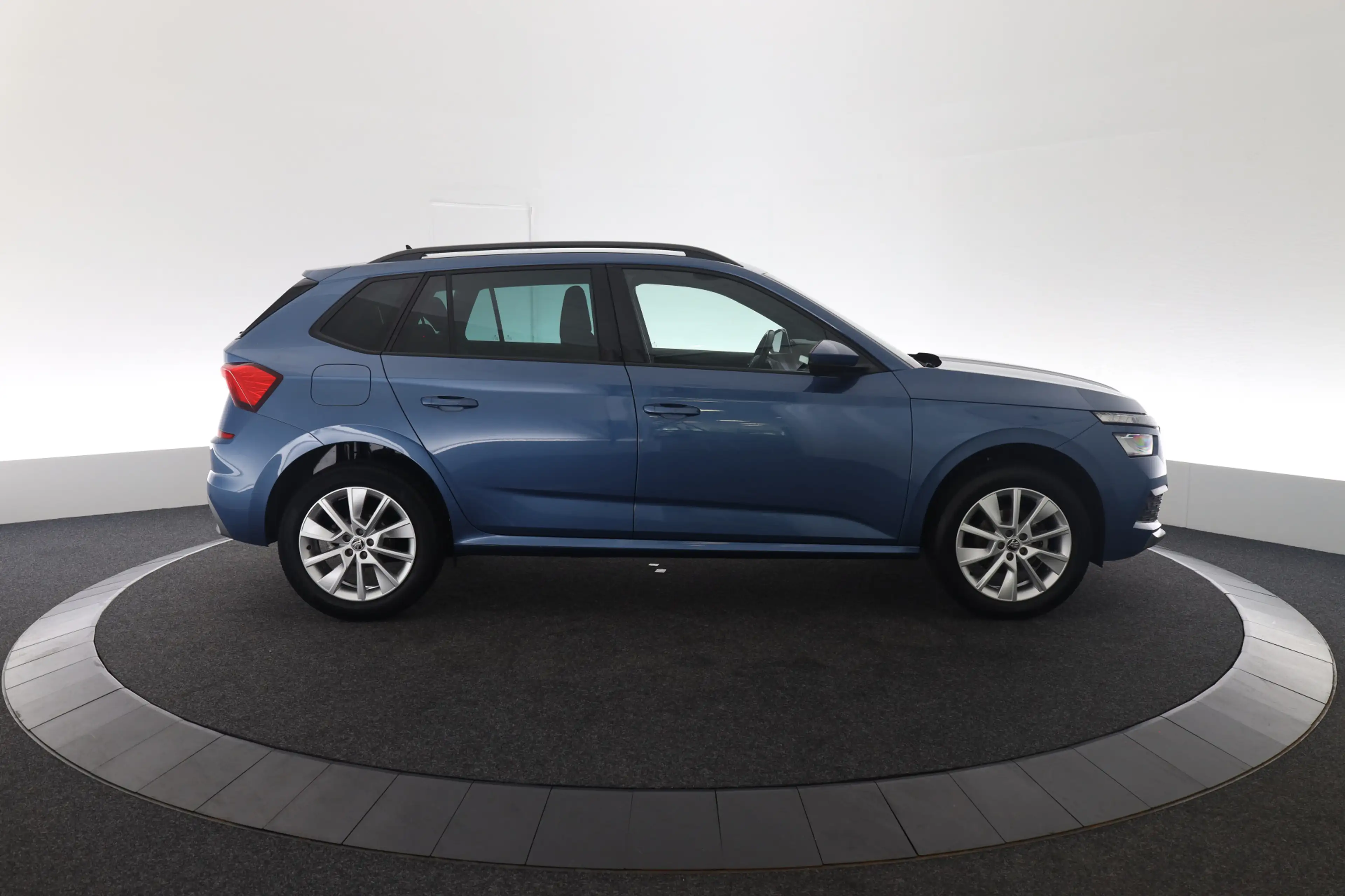Skoda Kamiq 1.5 TSI ACT Sport Business — photo 4
