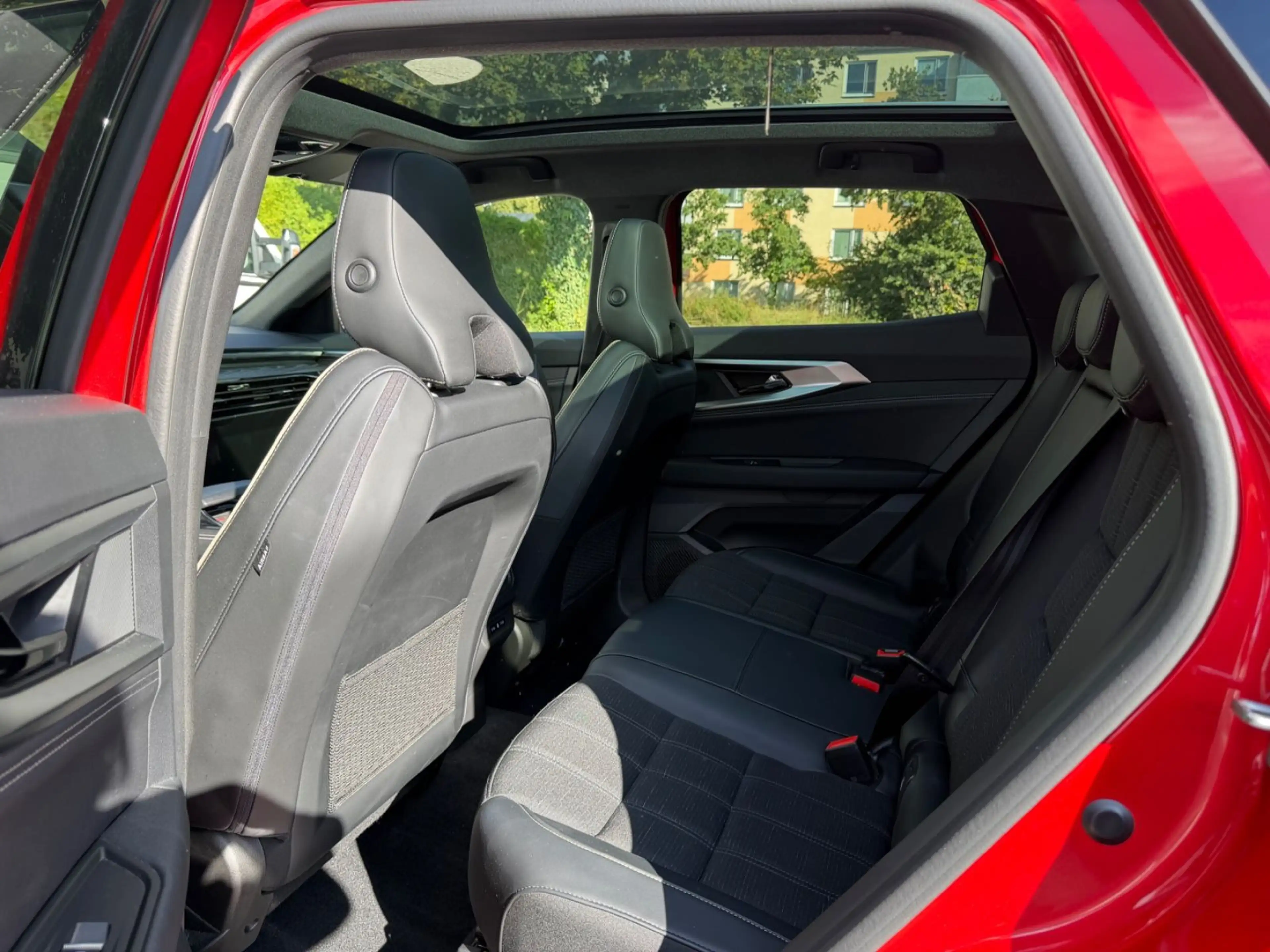 Renault Austral 1.2 E-TECH Hybr 200 Iconic~Pano~360°~H-K — photo 10